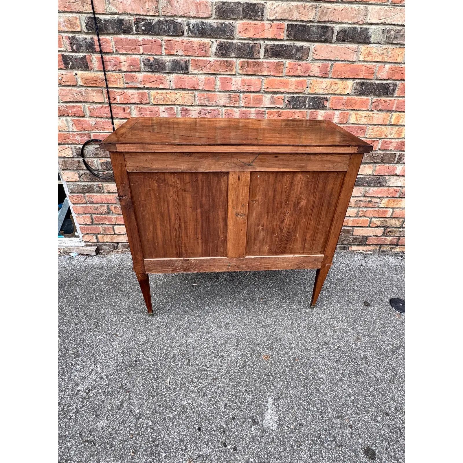 19th Century Louis XVI Dresser For Sale 4
