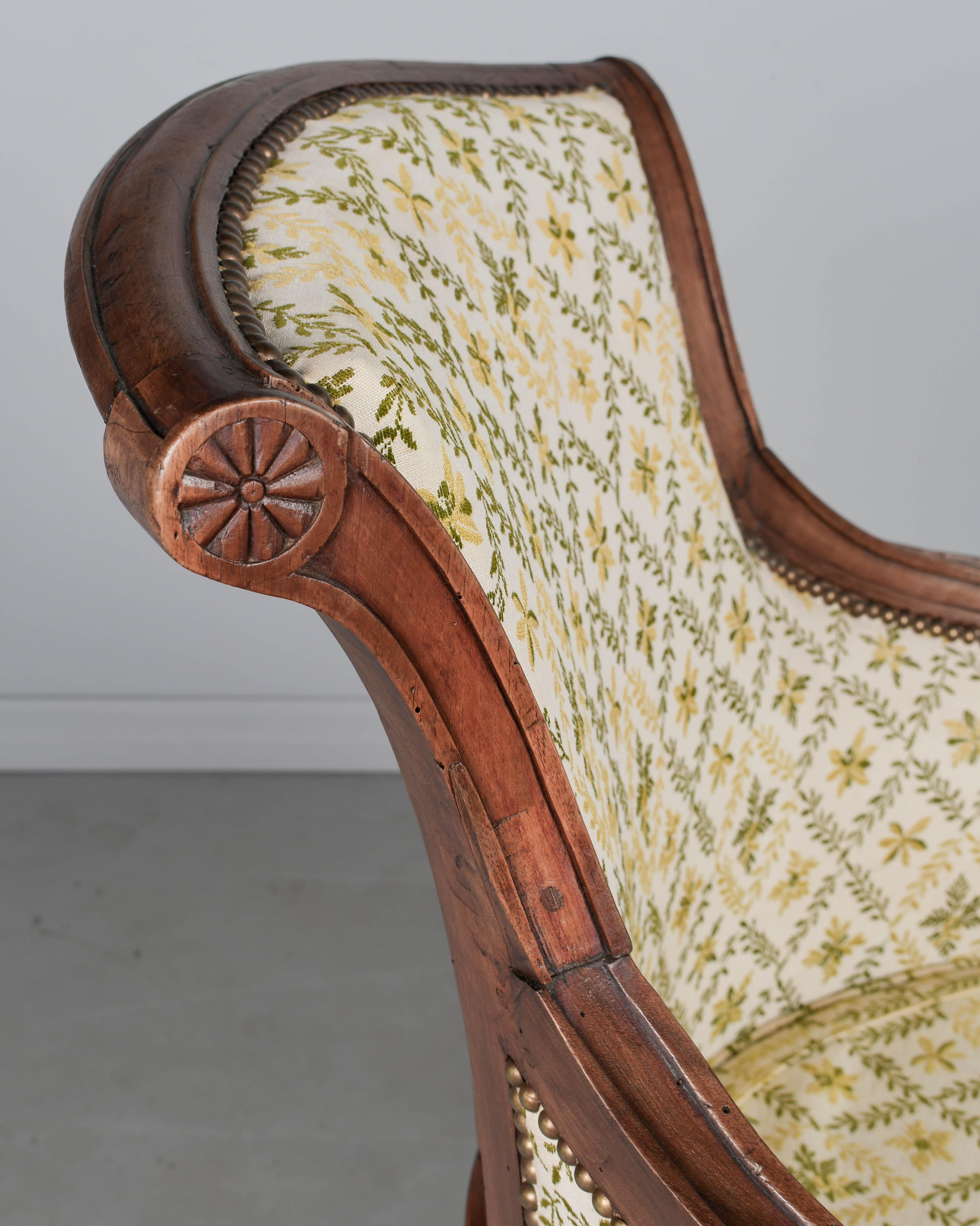 19th Century Louis XVI Duchesse en Bateau Chaise For Sale 6