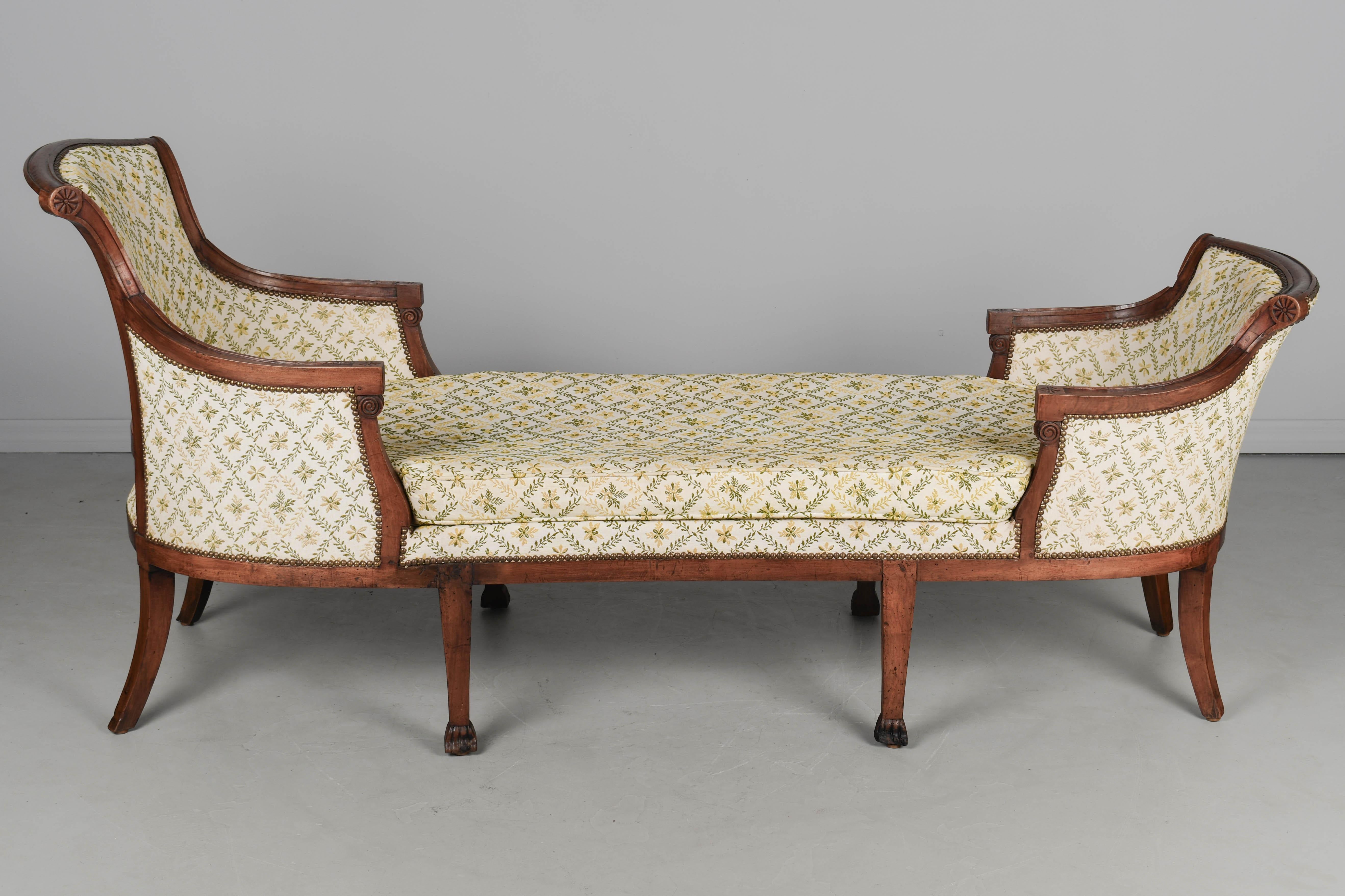 19th Century Louis XVI Duchesse en Bateau Chaise In Good Condition For Sale In Winter Park, FL