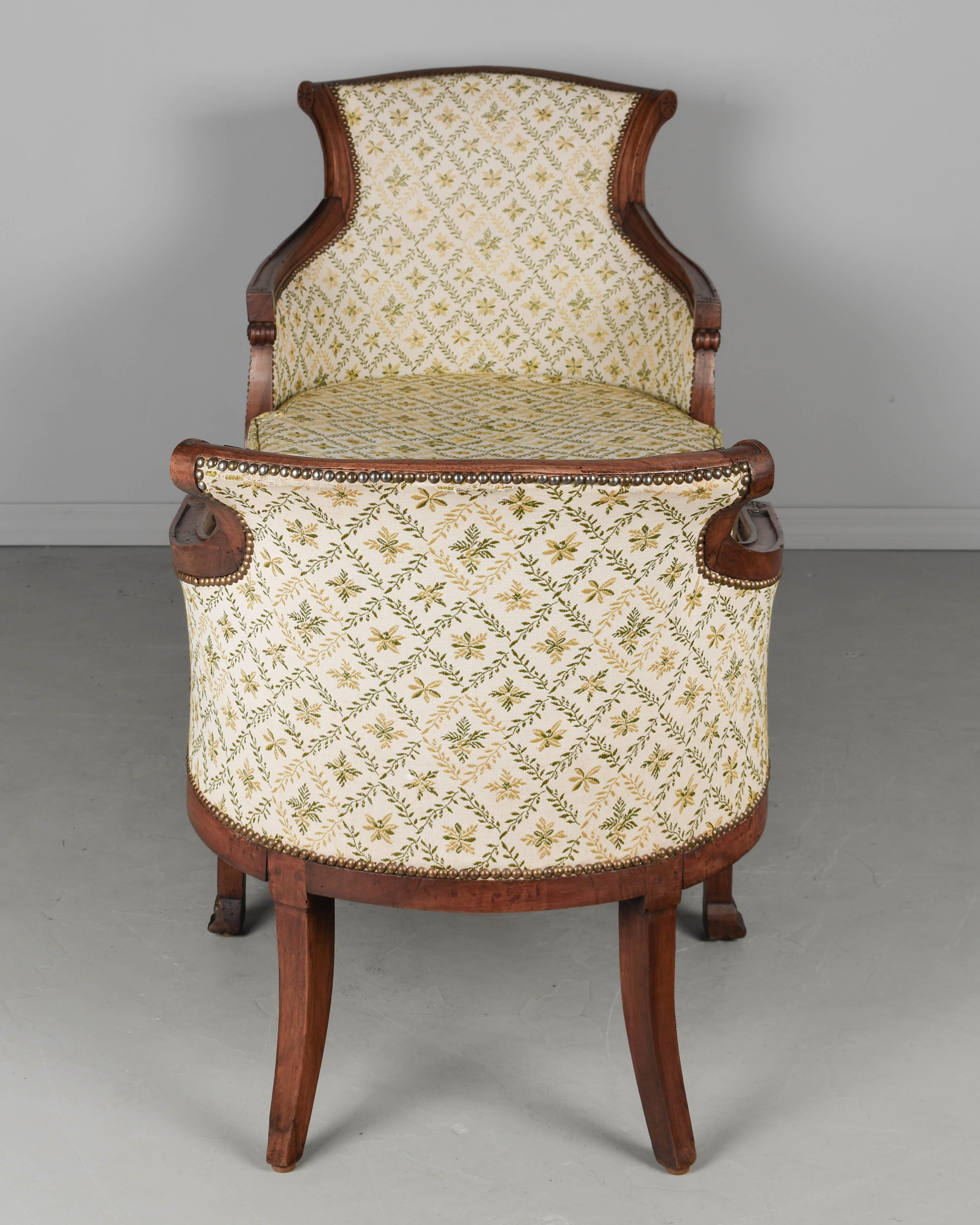 19th Century Louis XVI Duchesse en Bateau Chaise For Sale 2