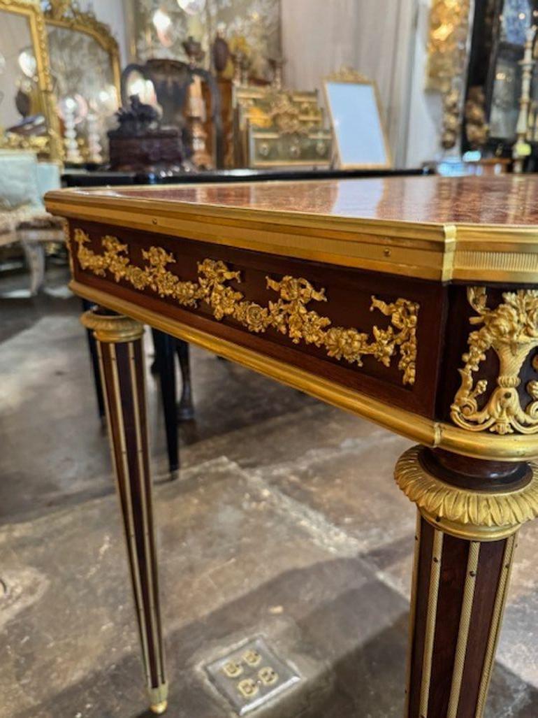 Table française Louis XVI du 19ème siècle en vente 4