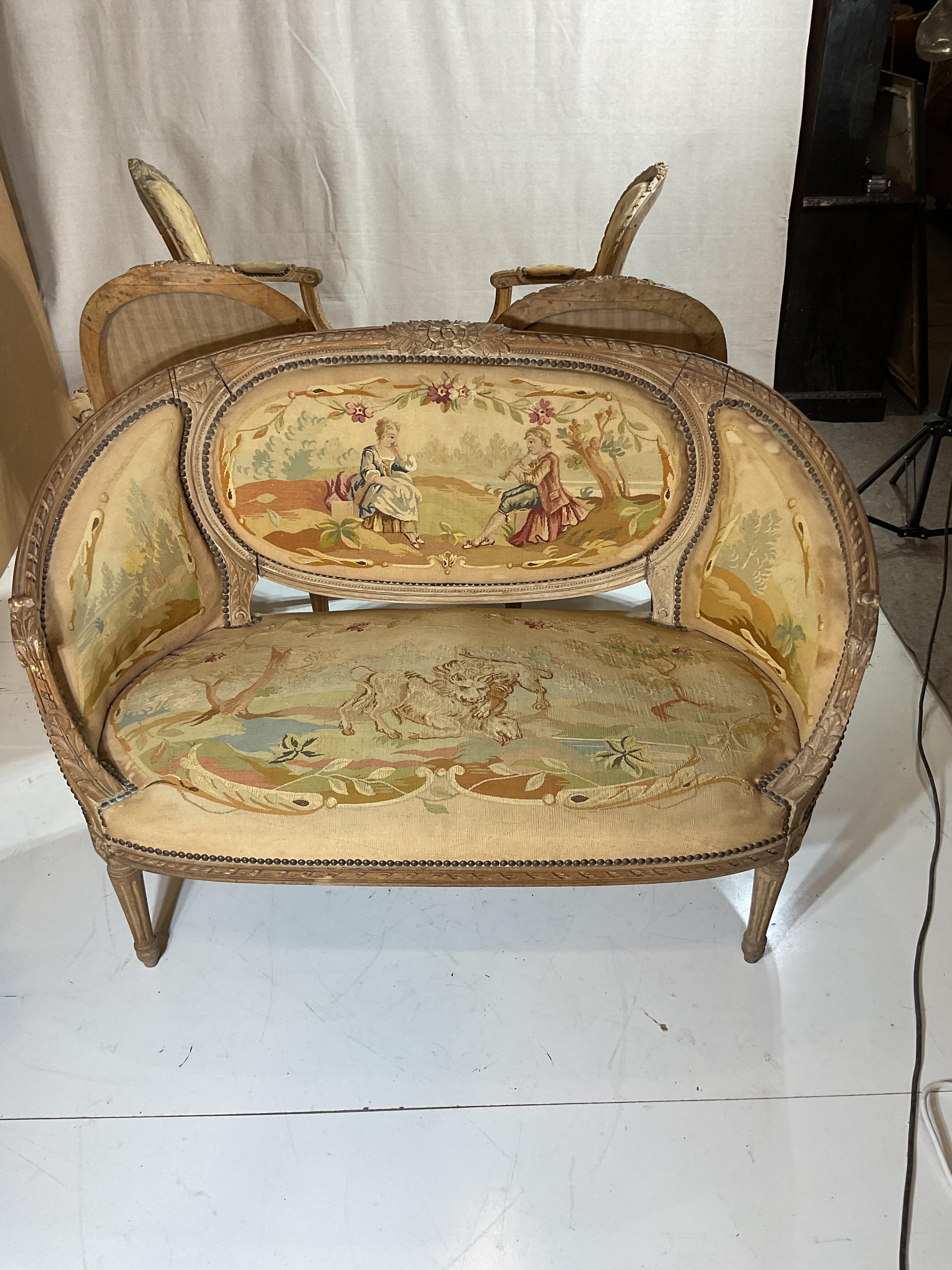 Settee et quatre fauteuils français Louis XVI du 19ème siècle en vente 5