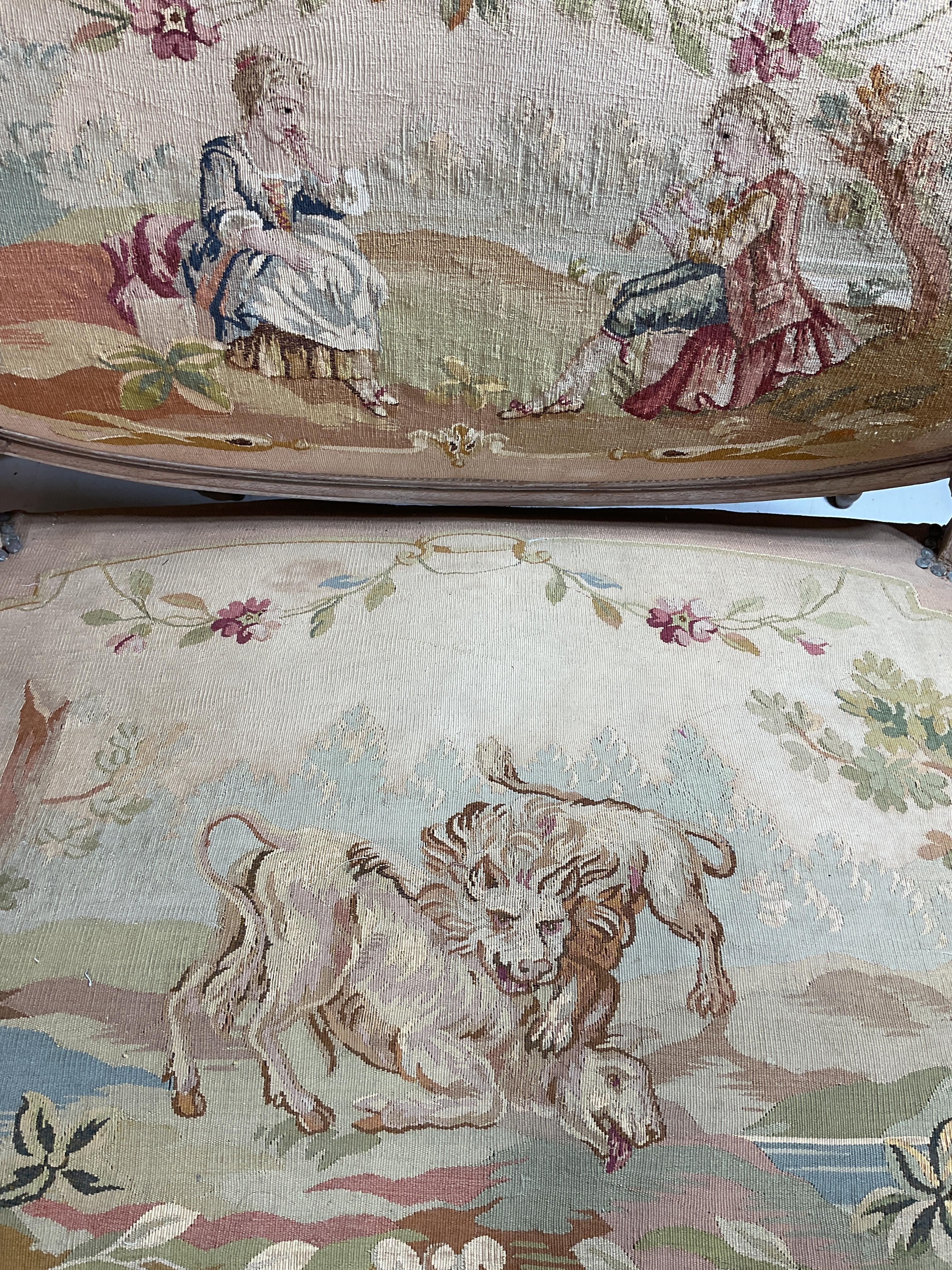 Settee et quatre fauteuils français Louis XVI du 19ème siècle en vente 9