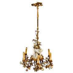 Lustre Louis XVI en bronze doré de Meissen et parian de Sèvres du 19e siècle