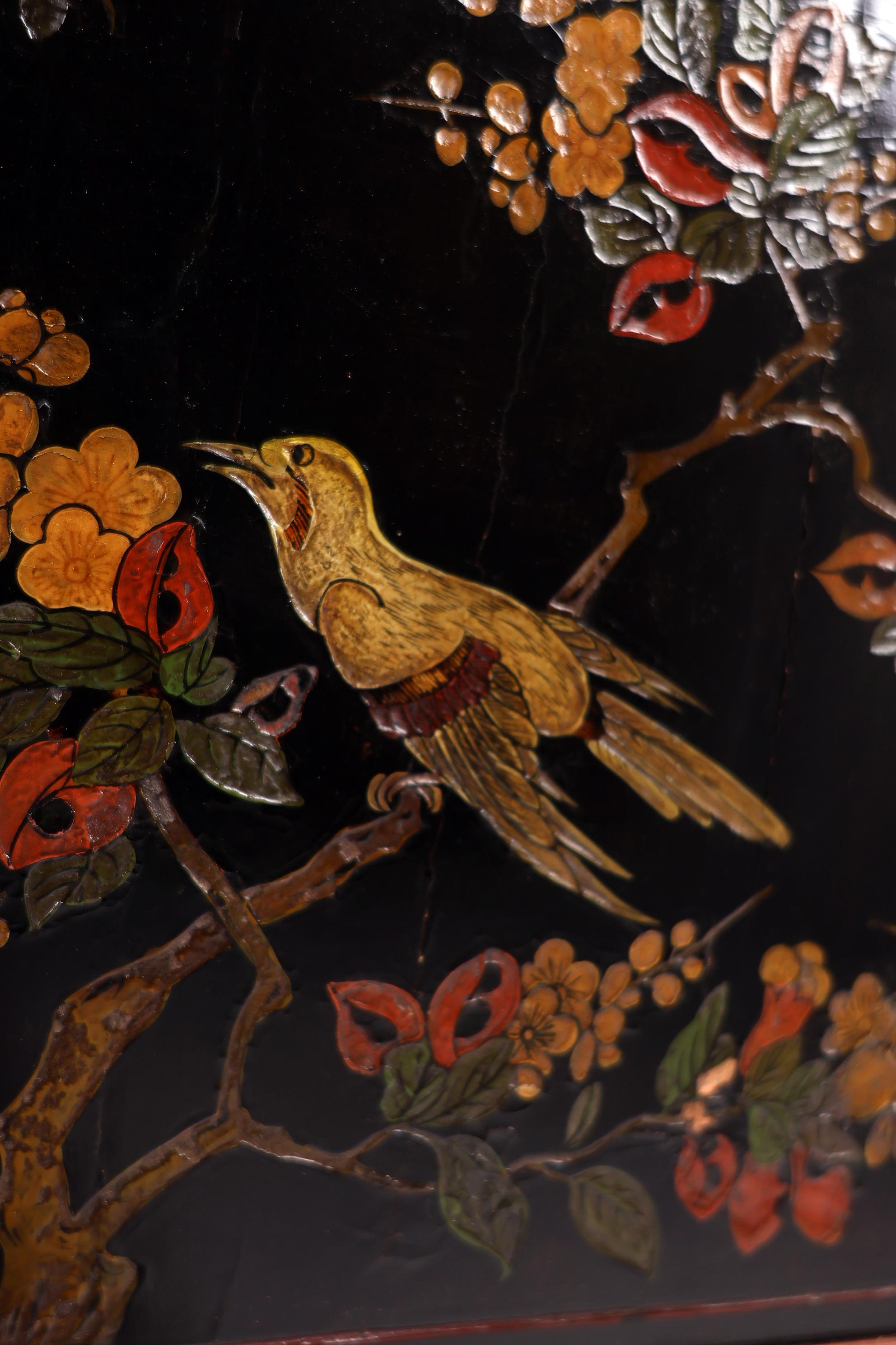 19th Century Louis XVI half cabinet with Chinese lacquer 7