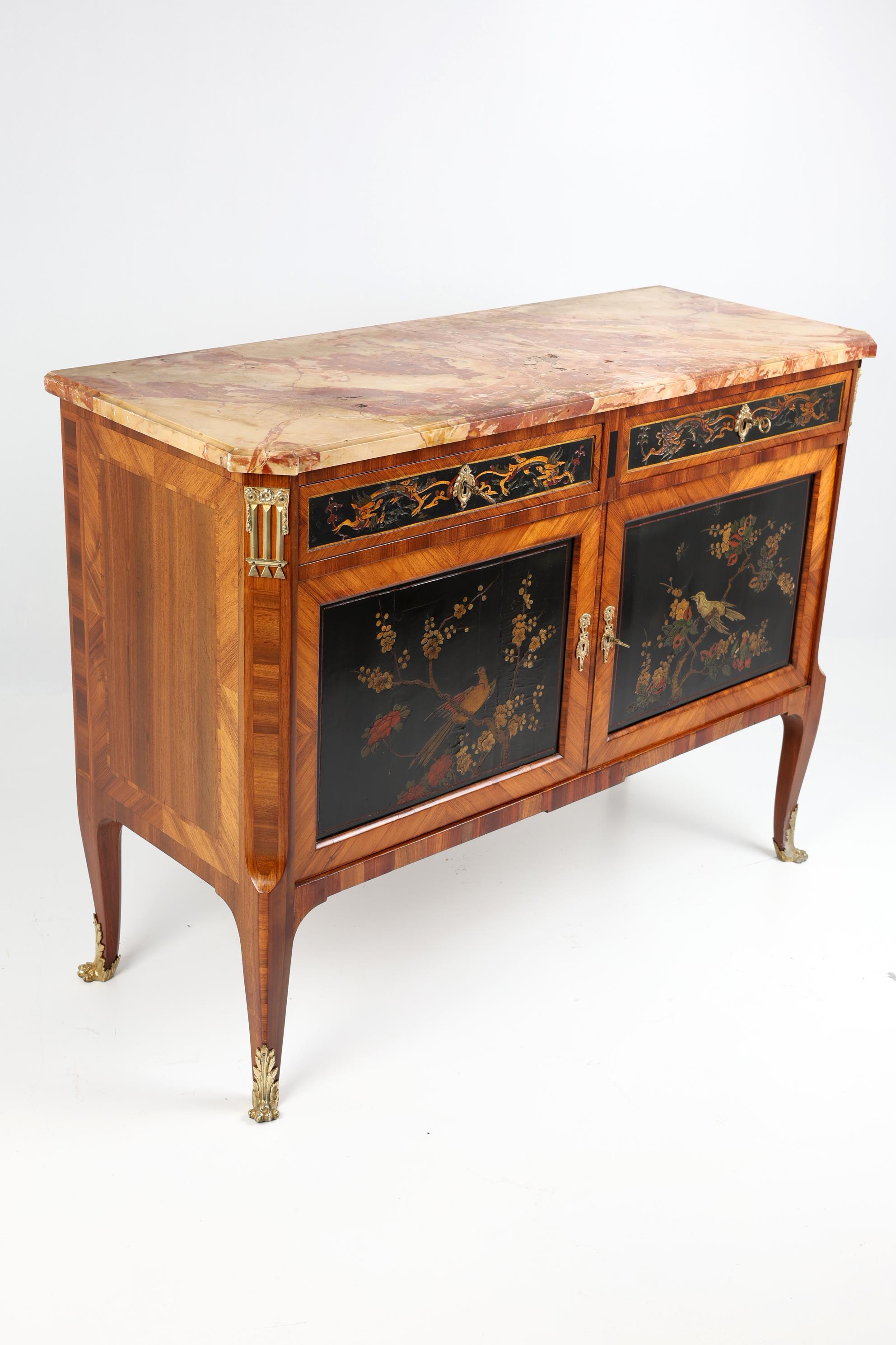 19th Century Louis XVI half cabinet with Chinese lacquer 9