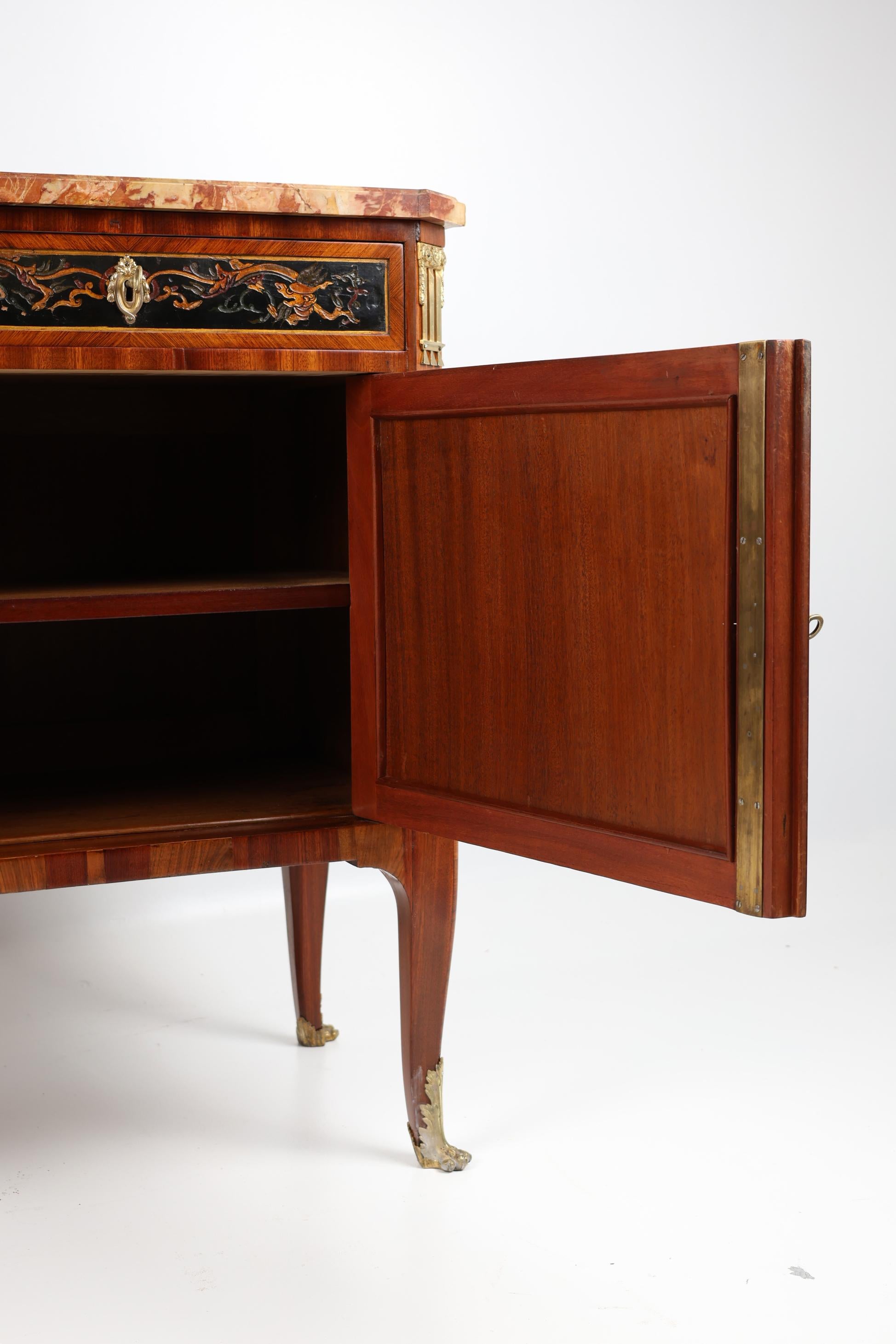 19th Century Louis XVI half cabinet with Chinese lacquer 2