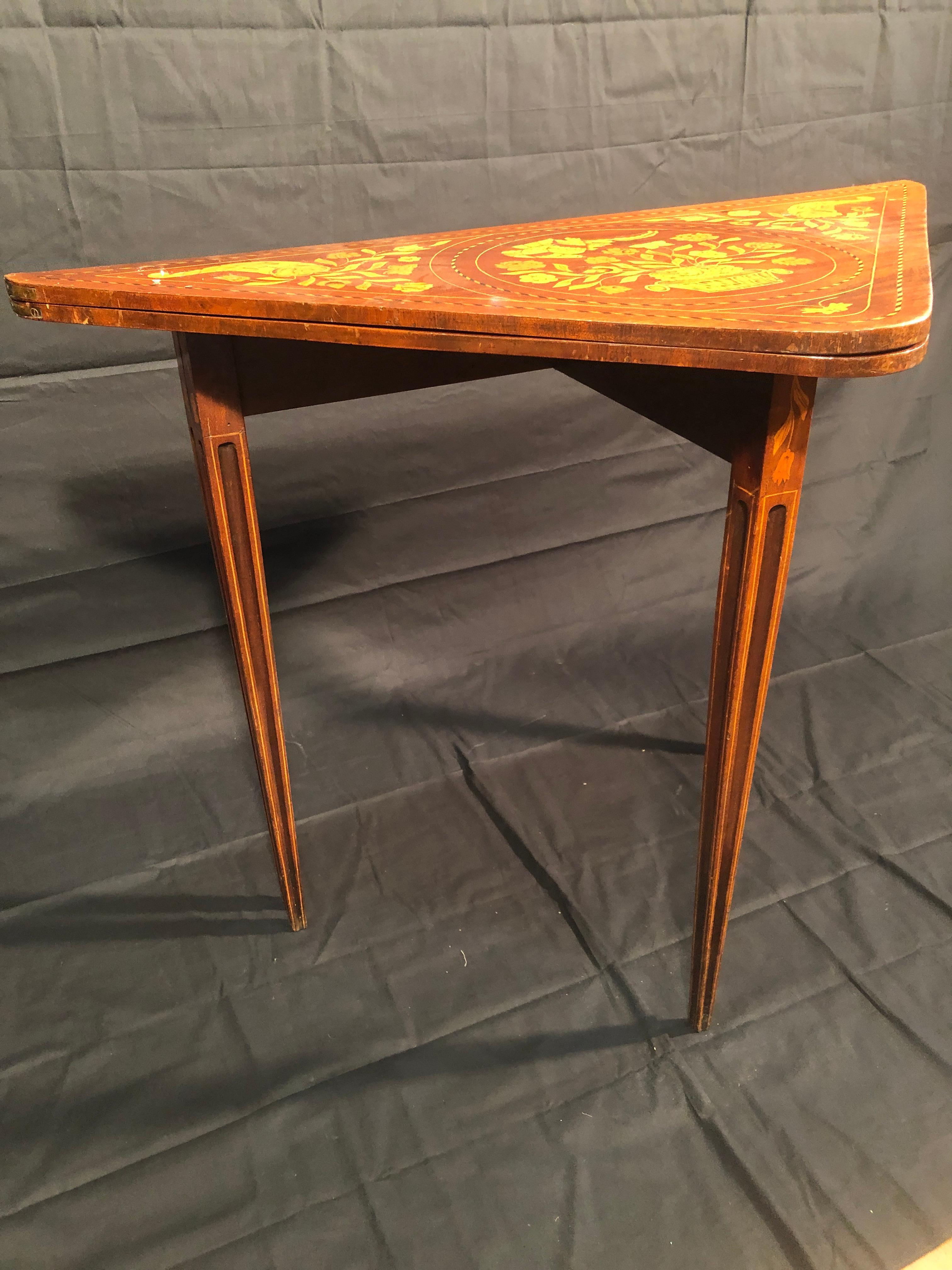 19th Century Louis XVI Mahogany Inlay Ducth Card Table, 1840s In Fair Condition In Roma, RM