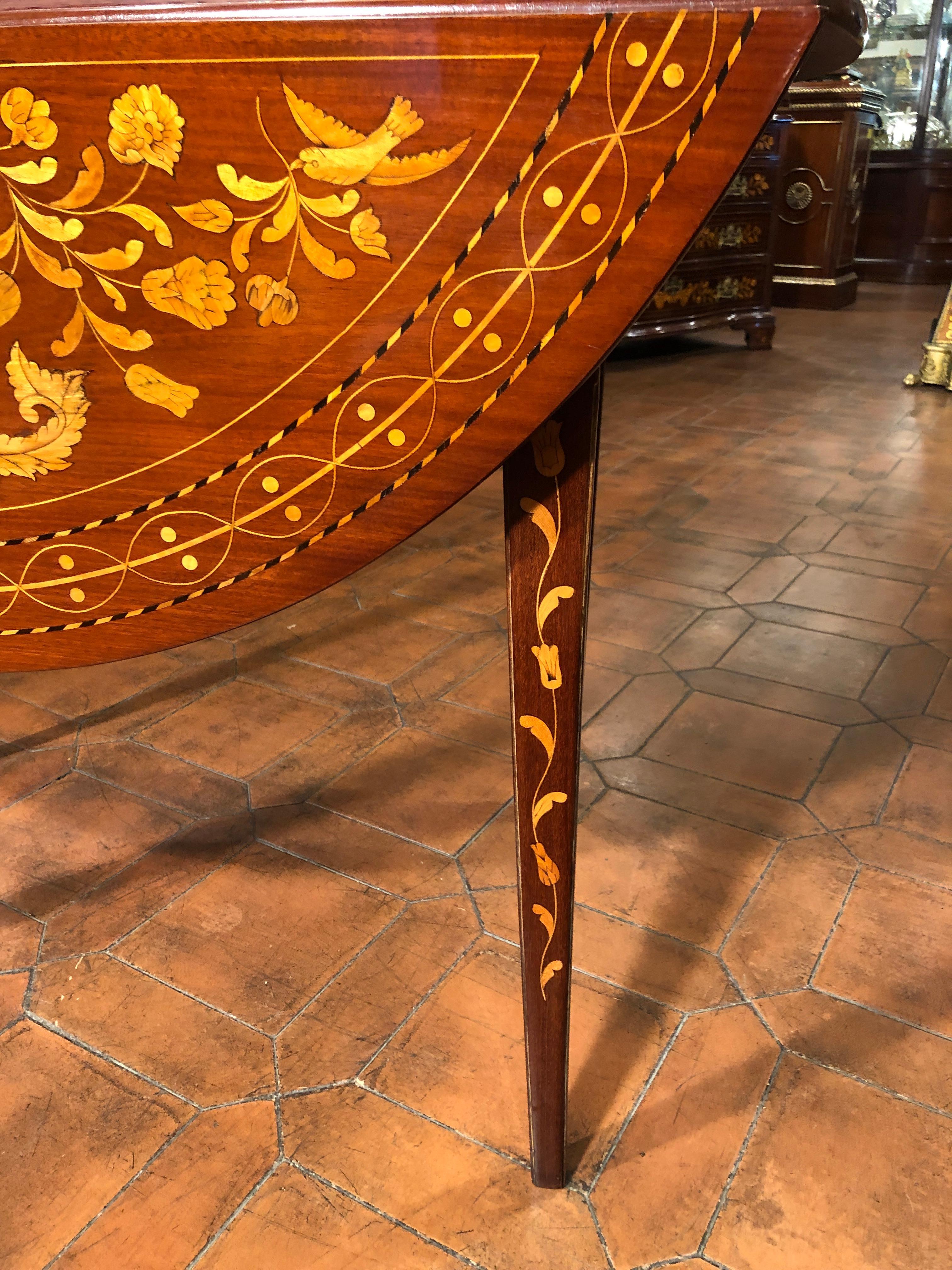 19th Century Louis XVI Mahogany Inlay Dutch Table, 1800s In Good Condition In Roma, RM