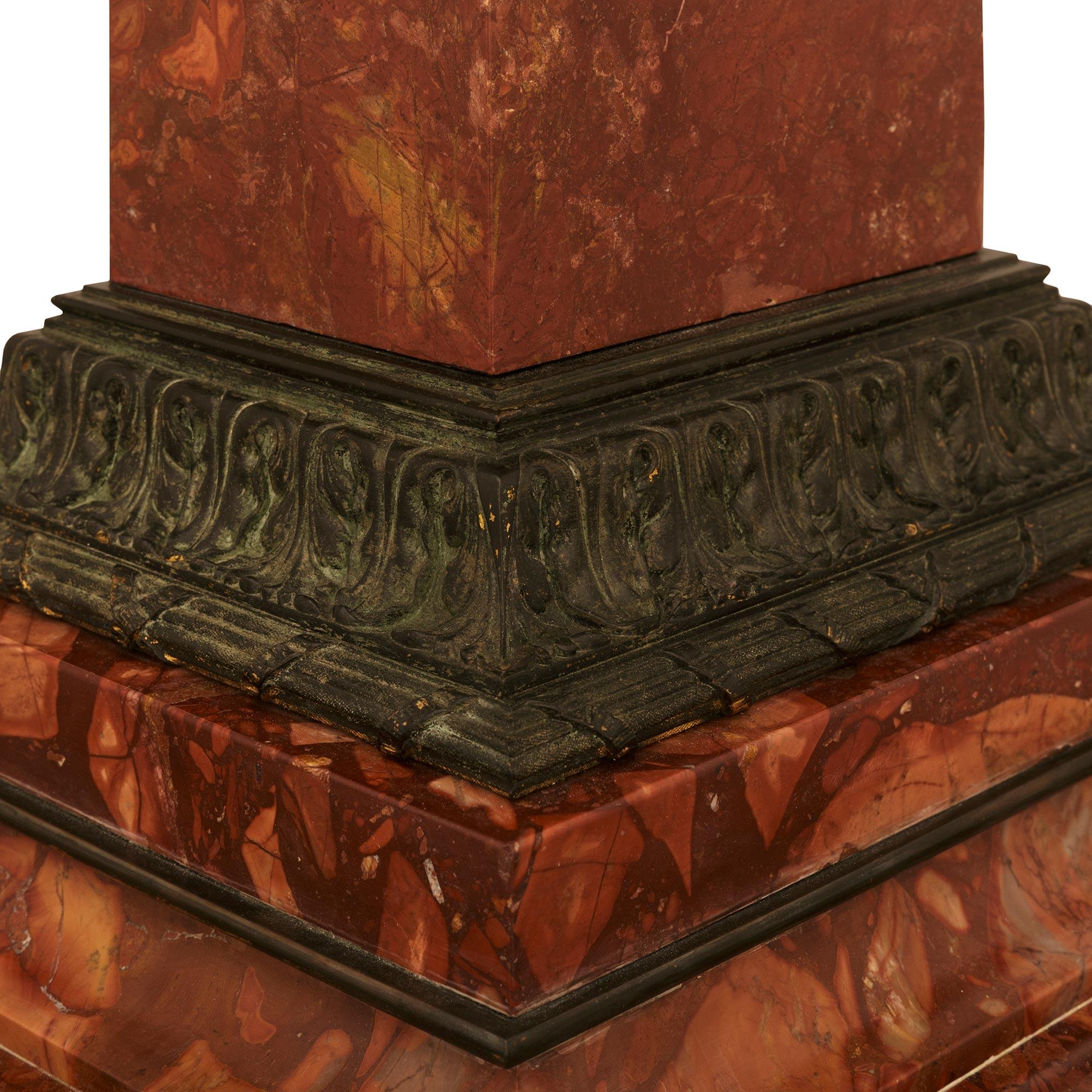 19th century Louis XVI st. Diaspro Tenero di Sicilia marble and patinated bronze For Sale 2