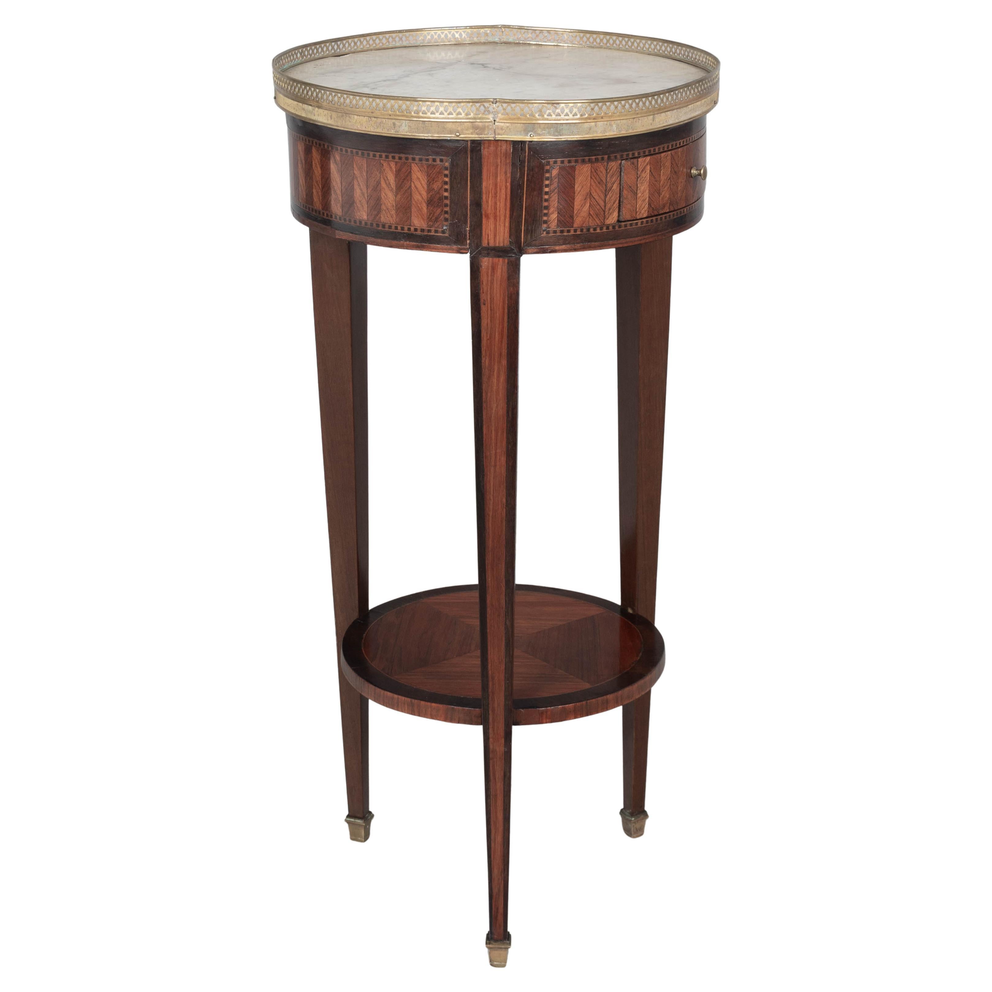 Table d'appoint de style Louis XVI du 19e siècle