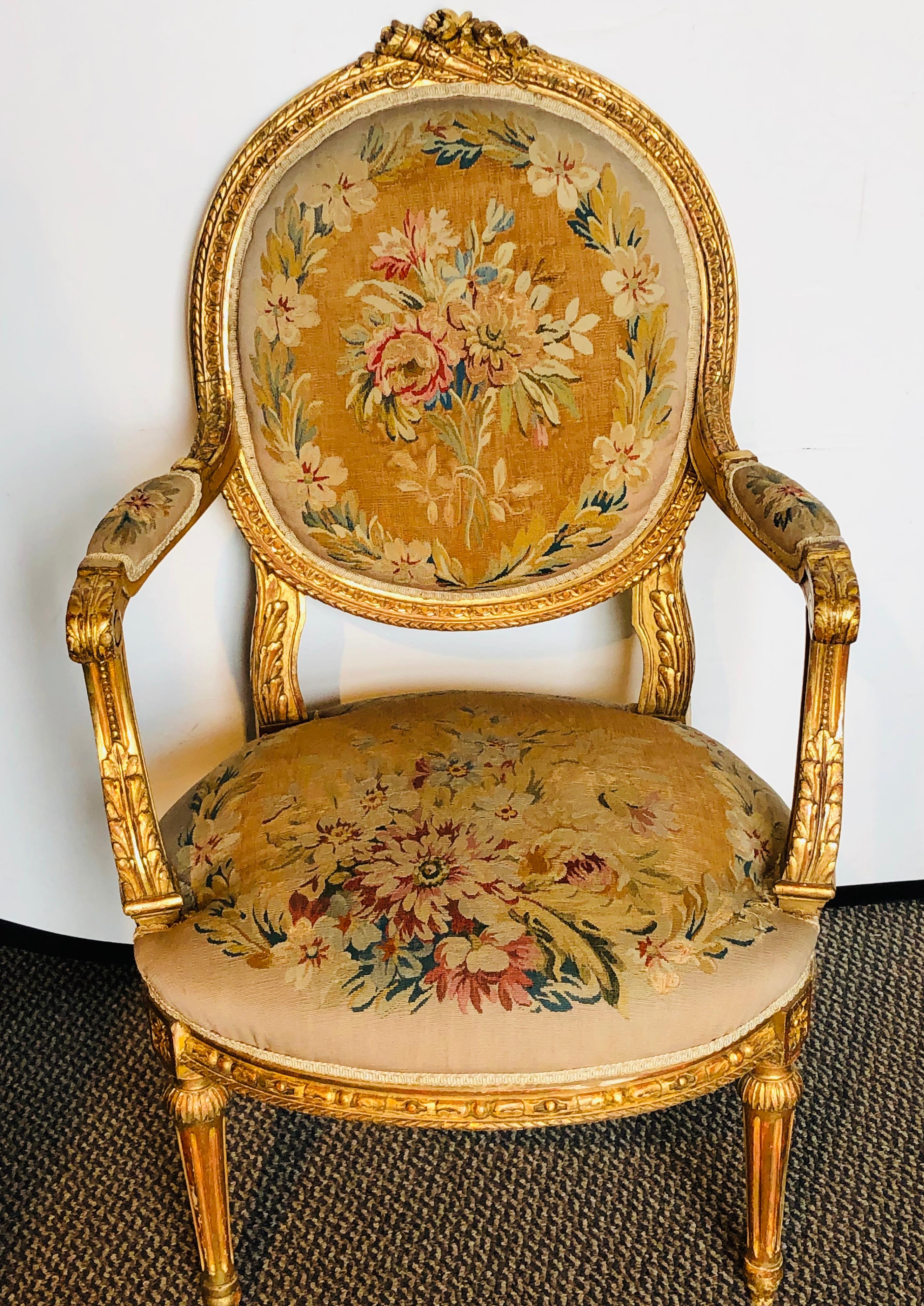 19th Century Louis XVI Style Aubusson Salon / Parlor Set, Settee Four Fauteuils In Good Condition In Stamford, CT