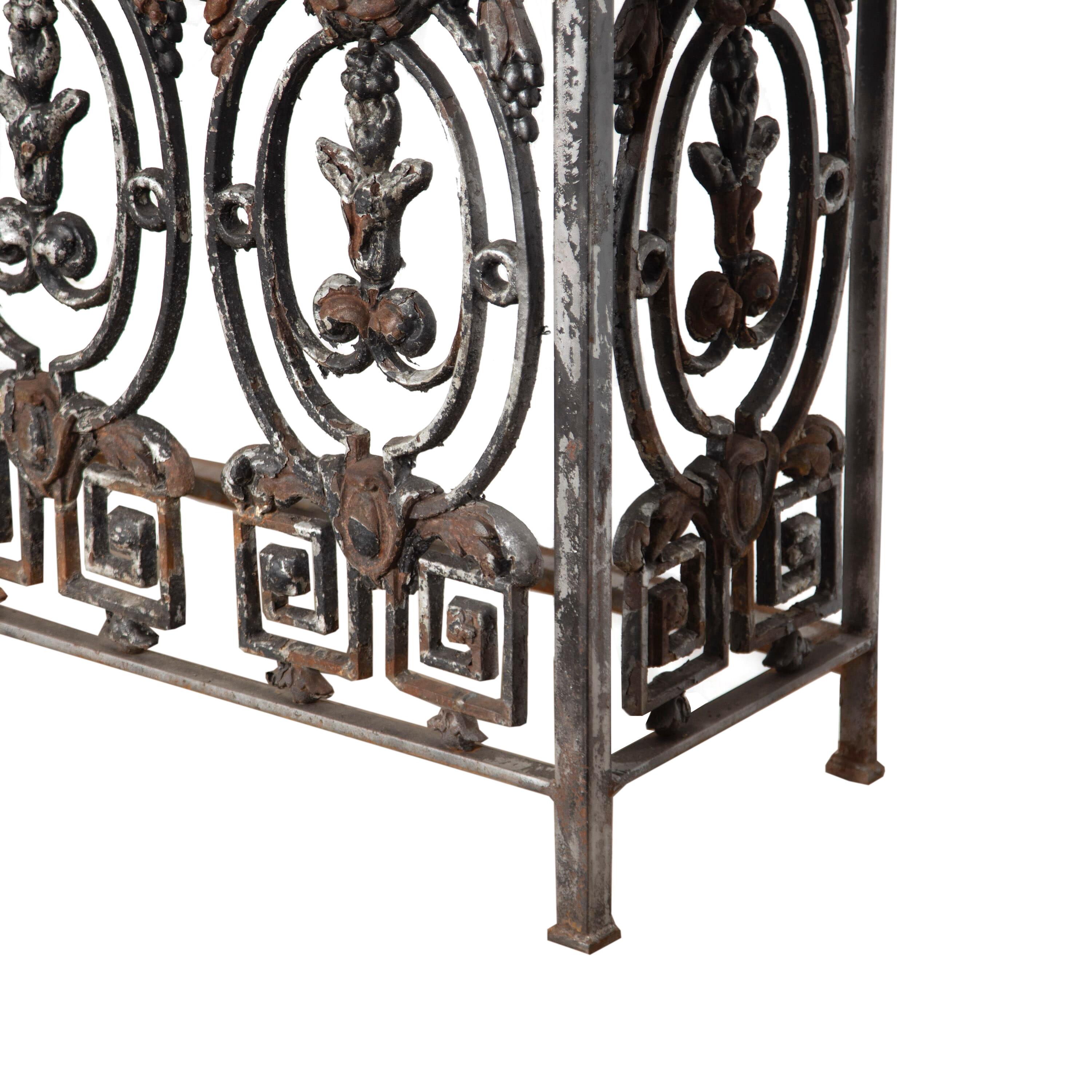 19th Century Louis XVI Style Balcony In Good Condition In Tetbury, Gloucestershire