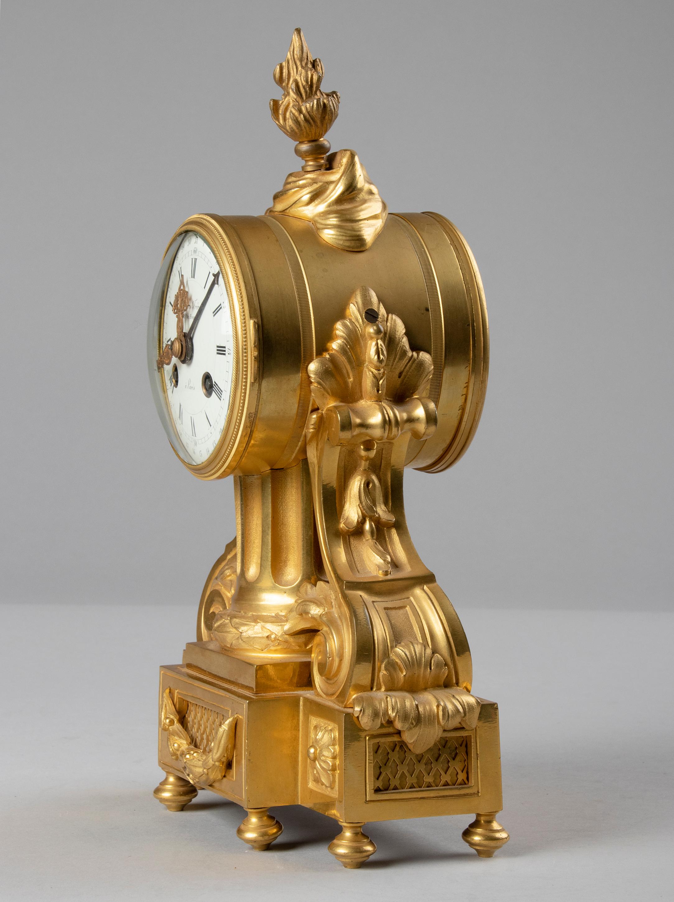 19th Century Louis XVI Style Bronze Ormolu Mantel Clock 12