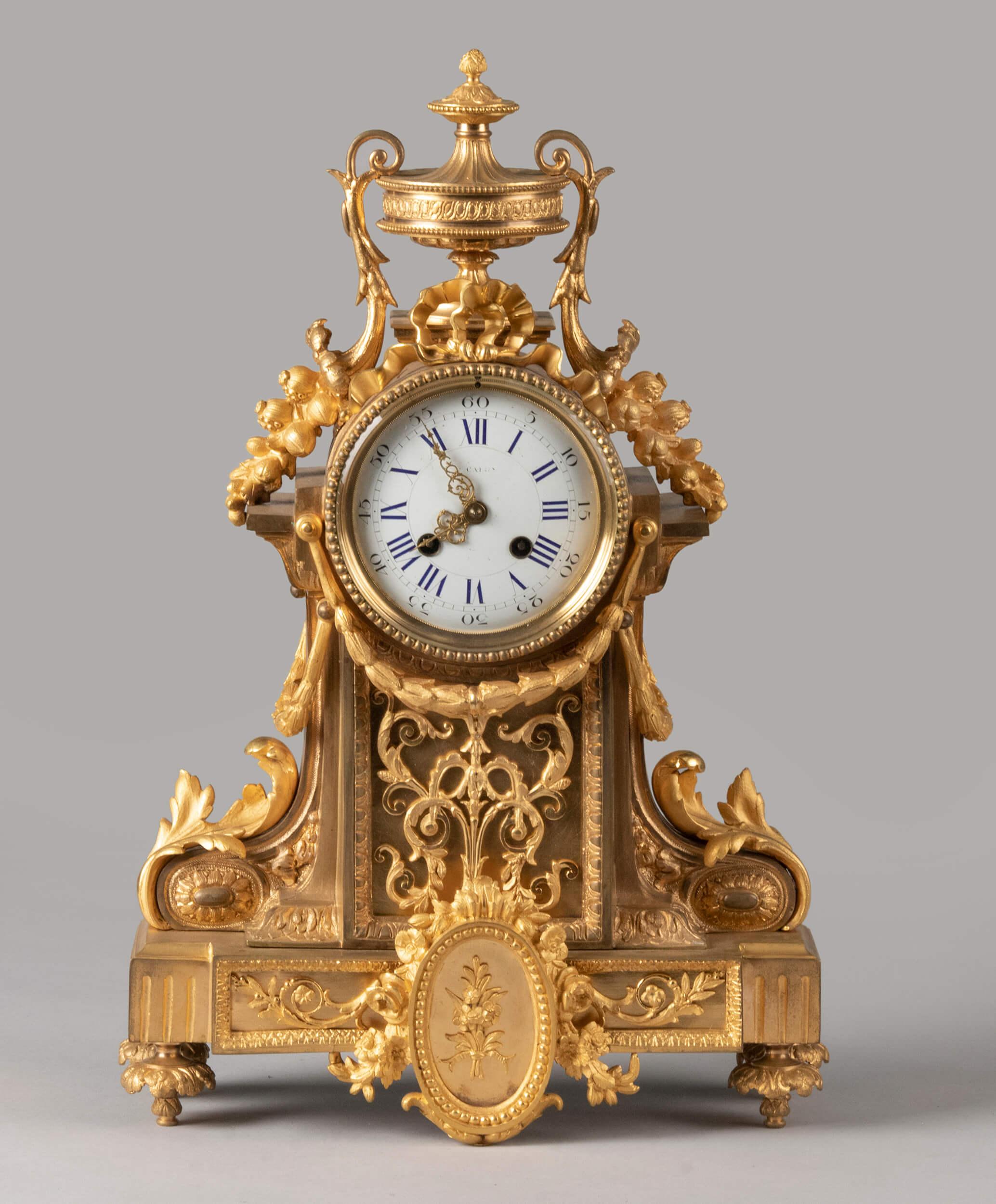 French 18th Century Louis XVI Style Bronze Ormolu Mantel Clock