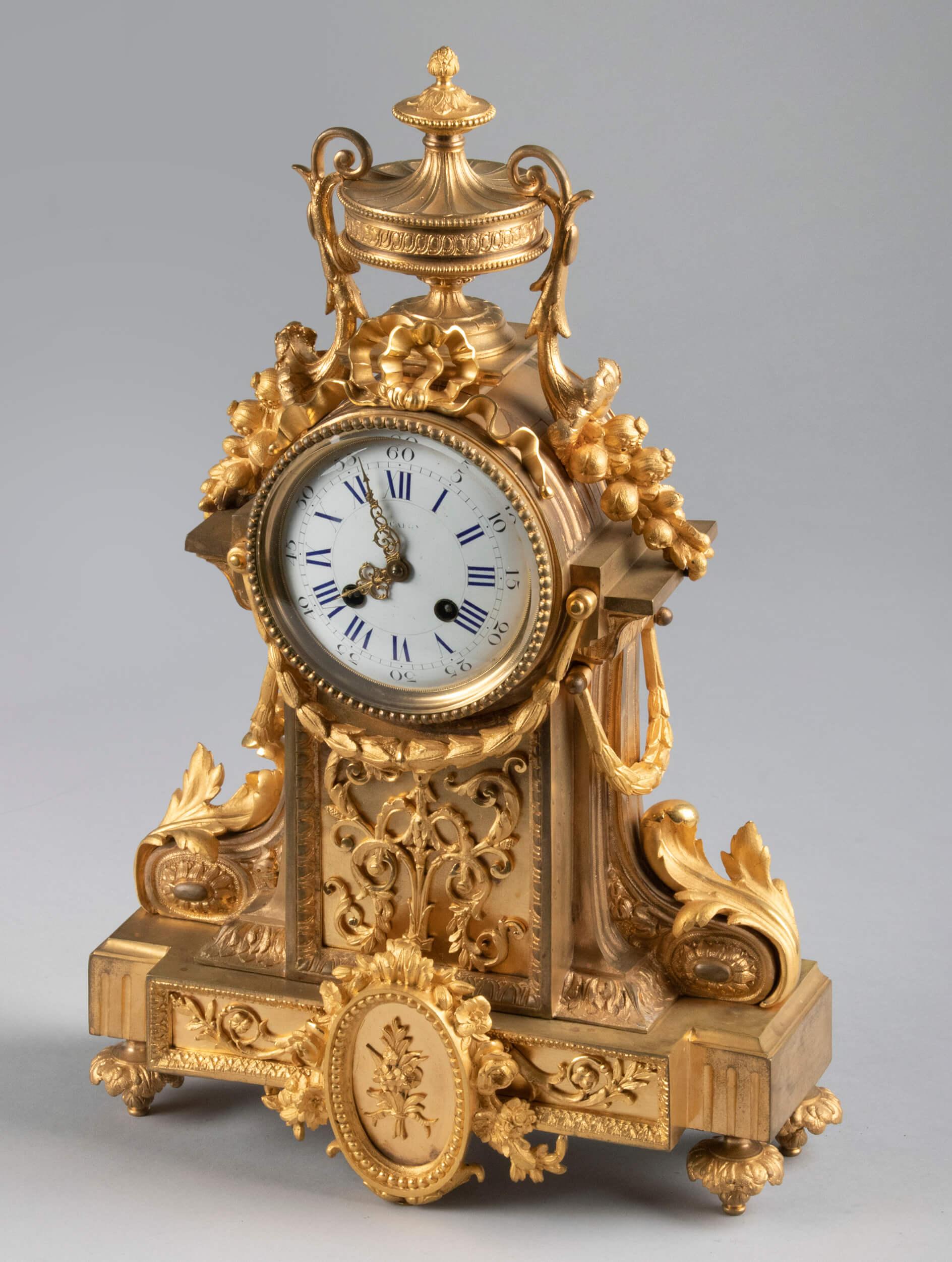 Gilt 18th Century Louis XVI Style Bronze Ormolu Mantel Clock