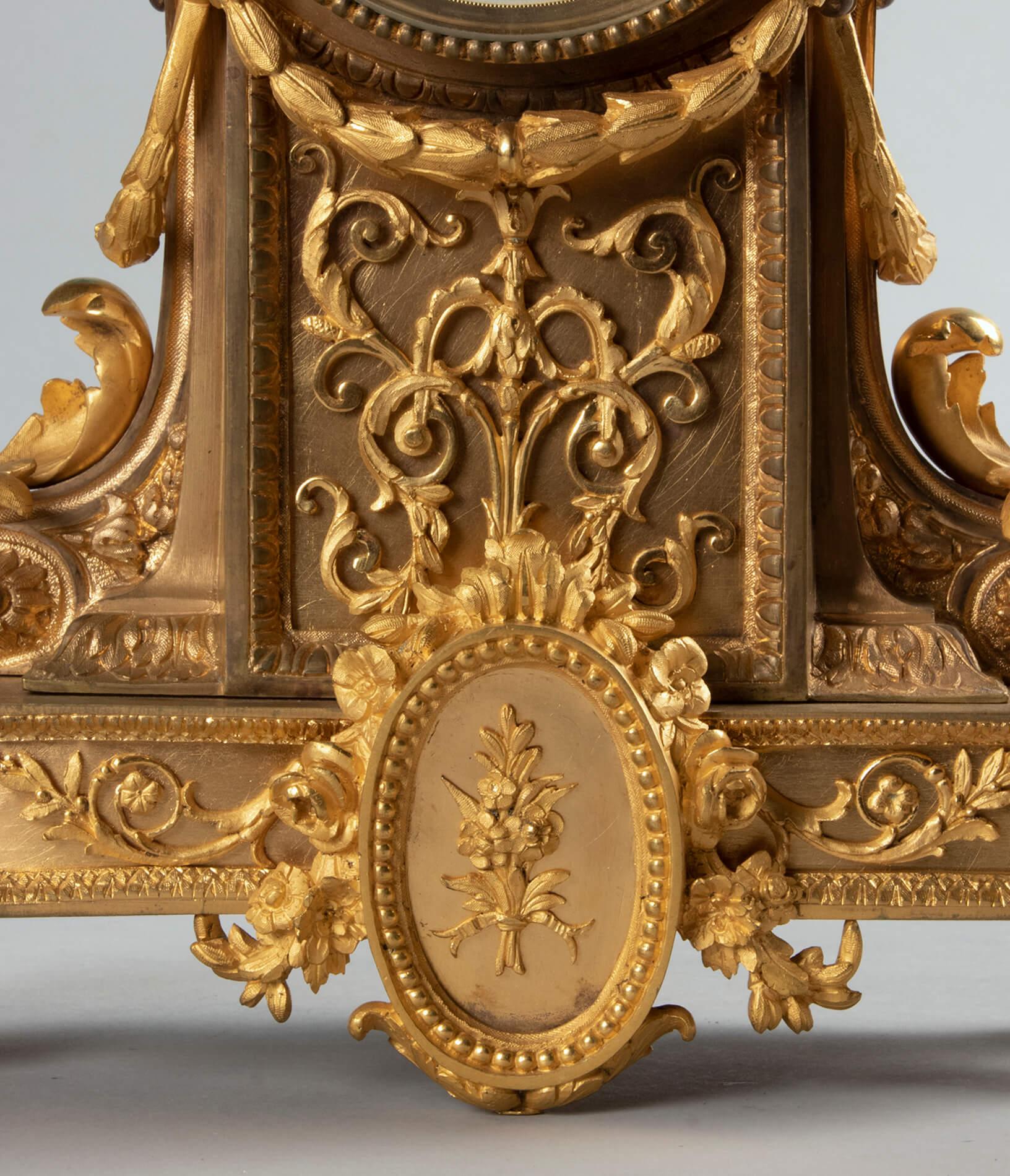 18th Century Louis XVI Style Bronze Ormolu Mantel Clock In Good Condition In Casteren, Noord-Brabant