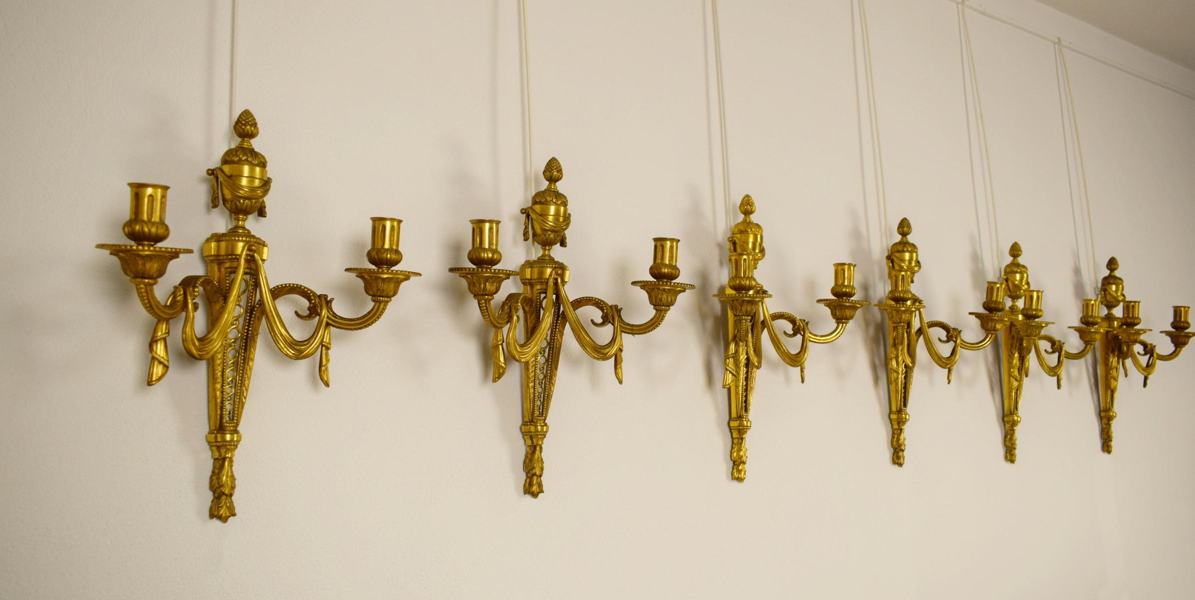 Gilt 19th Century Louis XVI Style, Chiseled Gilded Bronze Set of 6 Appliques