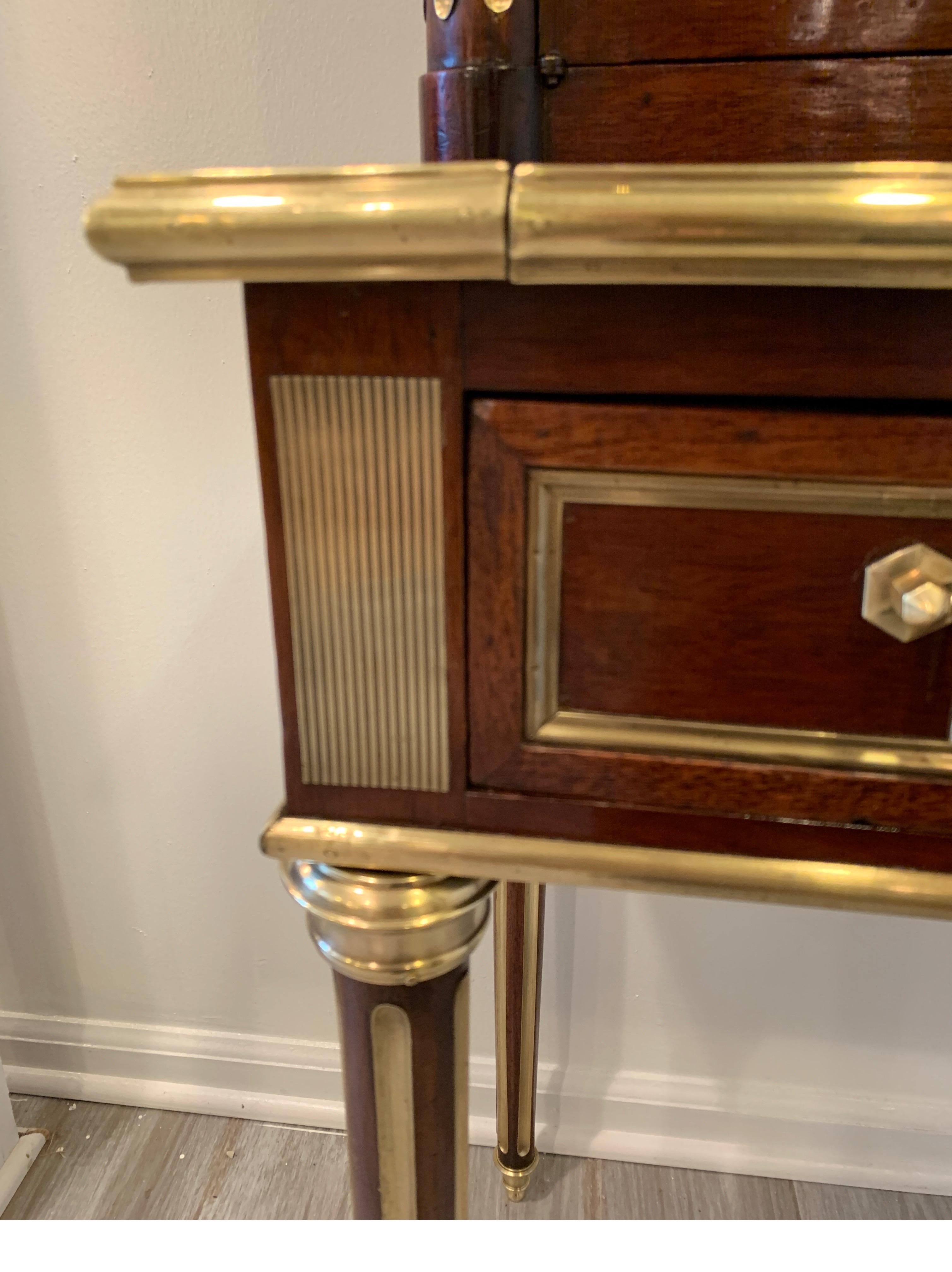 19th Century Louis XVI Style Diminutive Two Part Bookcase on Desk/Secretary In Good Condition In Lambertville, NJ