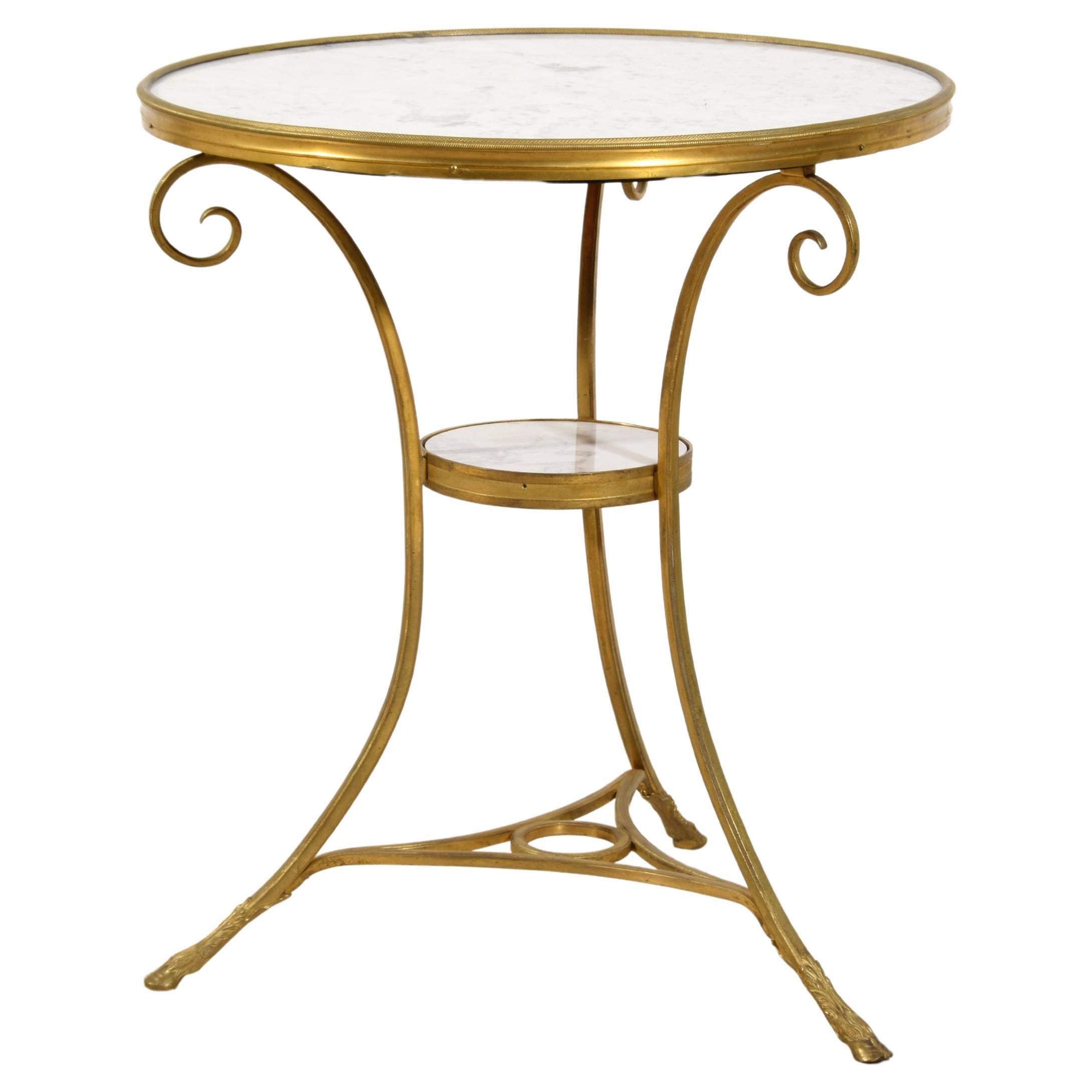 table basse tripode en bronze doré de style Louis XVI ou Guéridon:: 19ème siècle