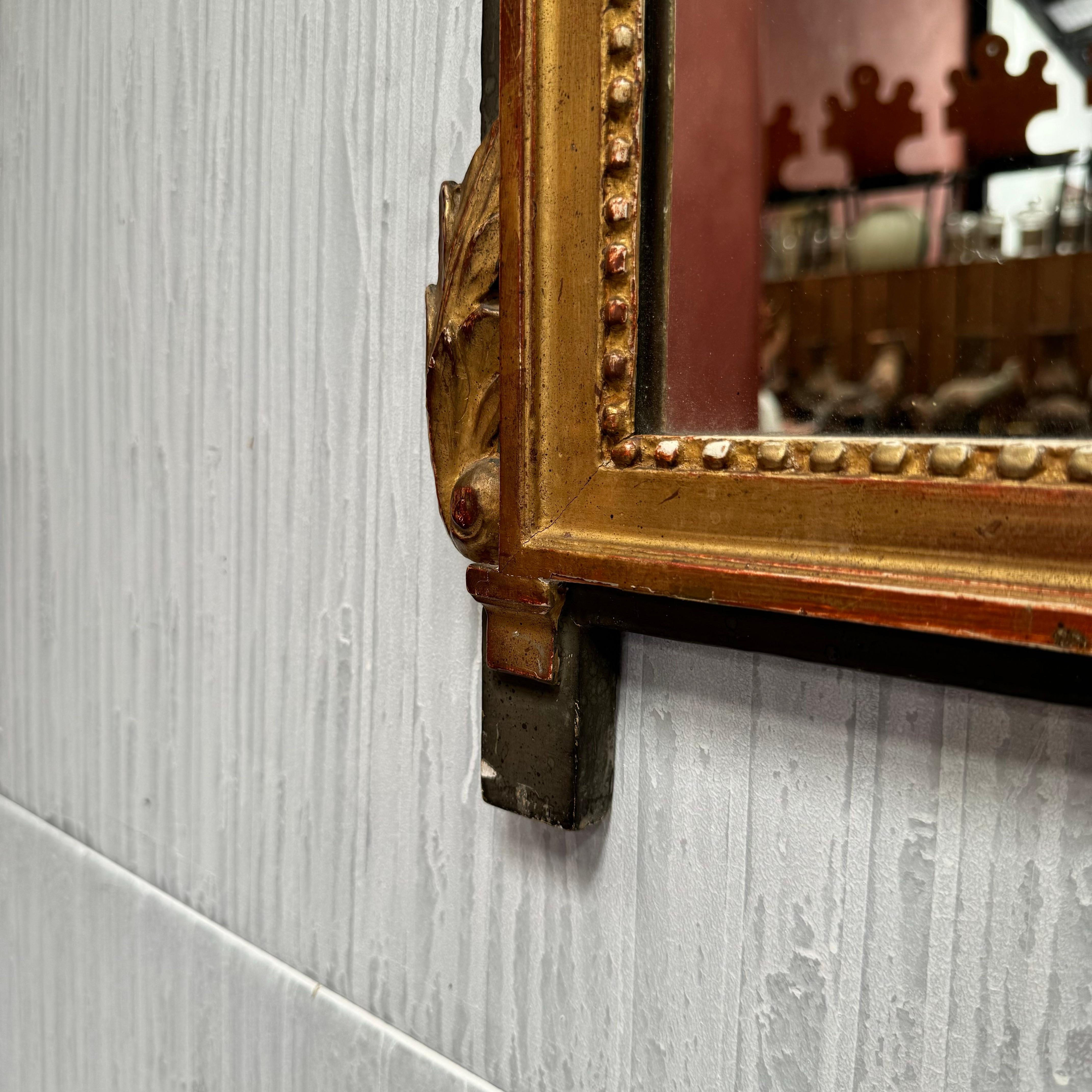 Specchio da sposa francese in legno dorato del XIX secolo in stile Luigi XVI In condizioni buone in vendita a Haywards Heath, GB