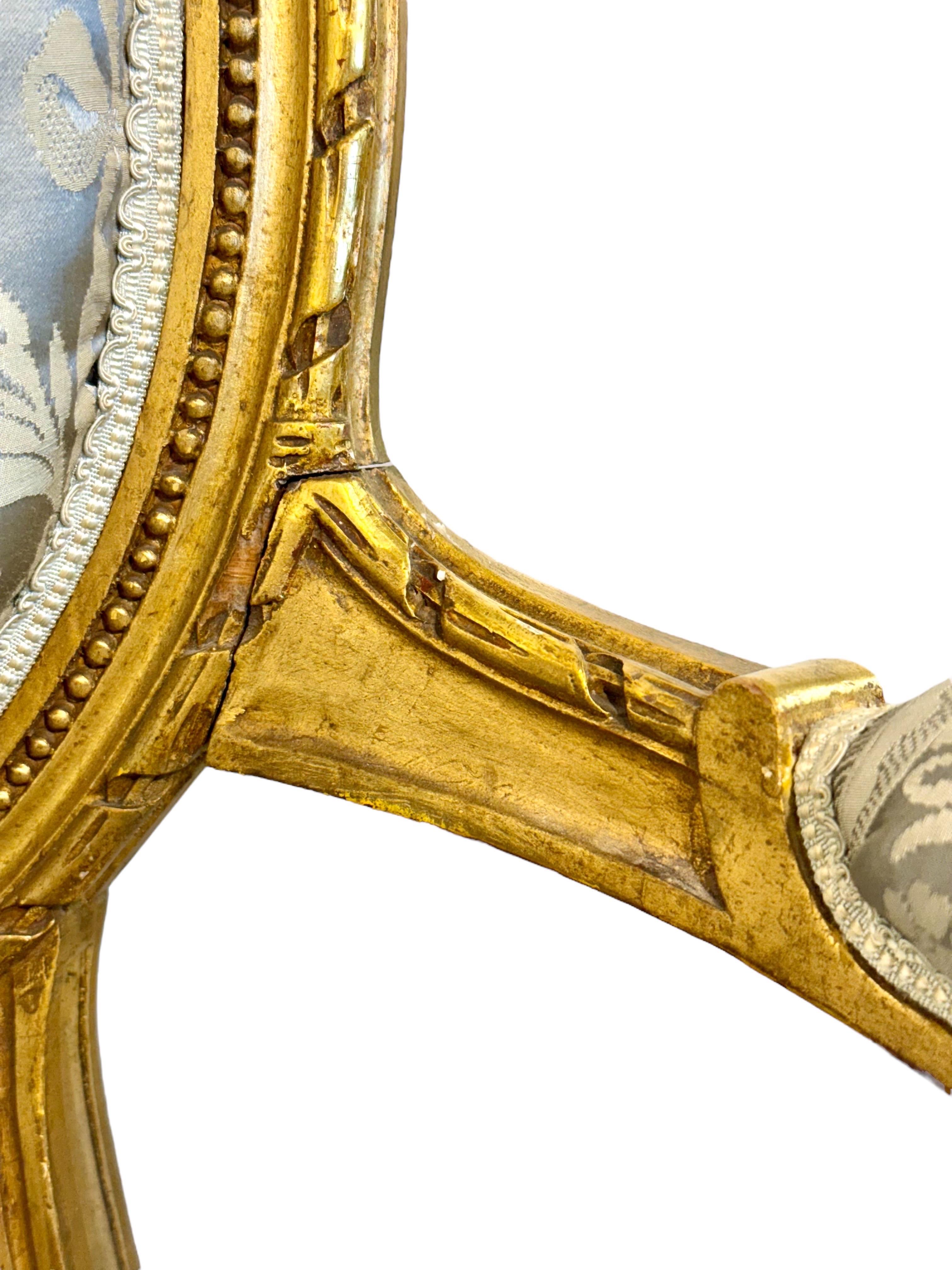 Französisches Sofa im Louis-XVI-Stil des 19. im Angebot 7