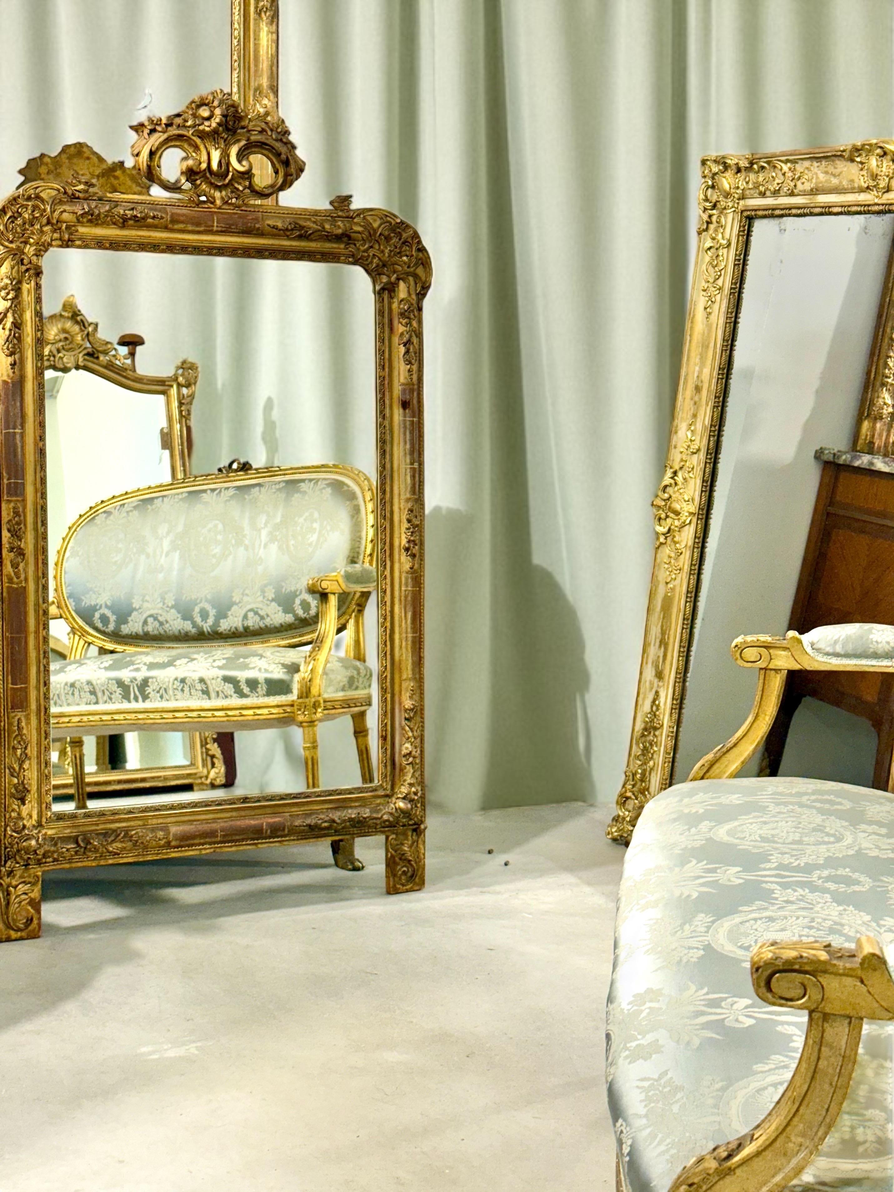 Französisches Sofa im Louis-XVI-Stil des 19. im Angebot 2