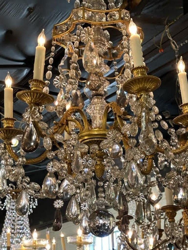 19th Century Louis XVI Style Gilt Bronze and Crystal Chandelier For Sale 2