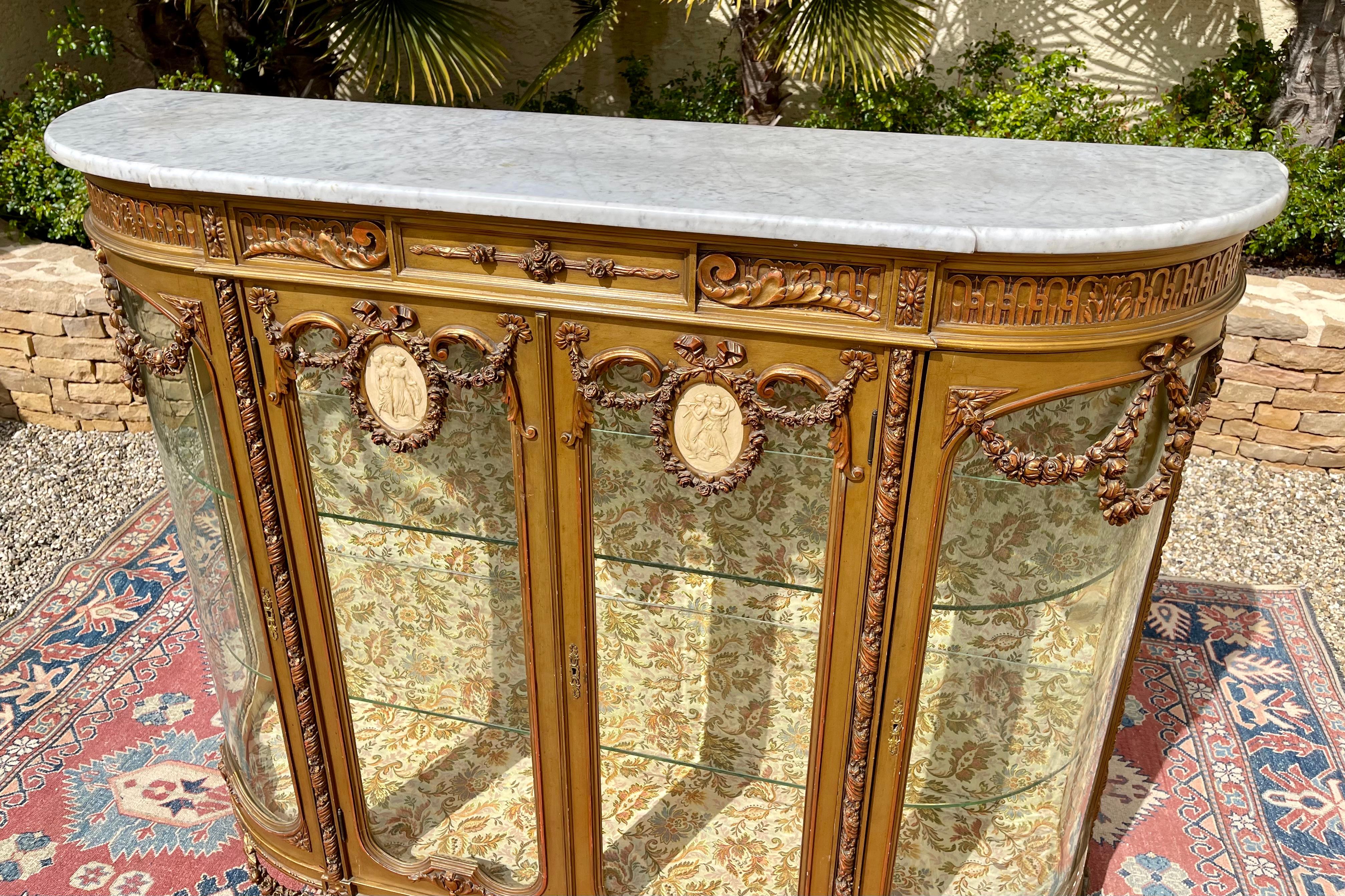 Vetrina in legno dorato e Wood Wood del XIX secolo, stile Luigi XVI in vendita 11