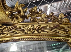19. Jahrhundert Louis XVI Stil Handcrafted Giltwood Foliate dekoriert großen Spiegel