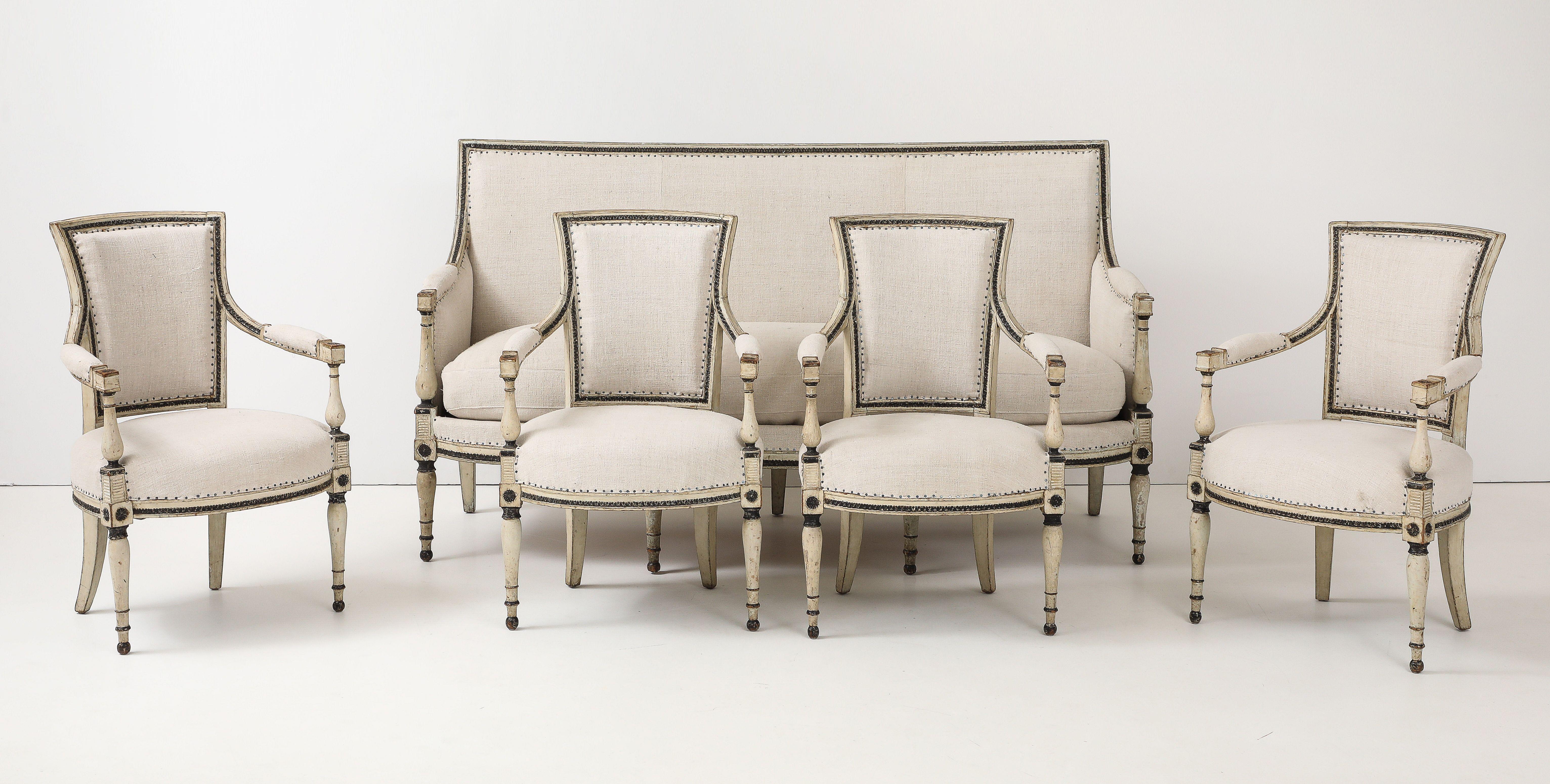 19th-Century Louis XVI Style Linen Settee For Sale 3