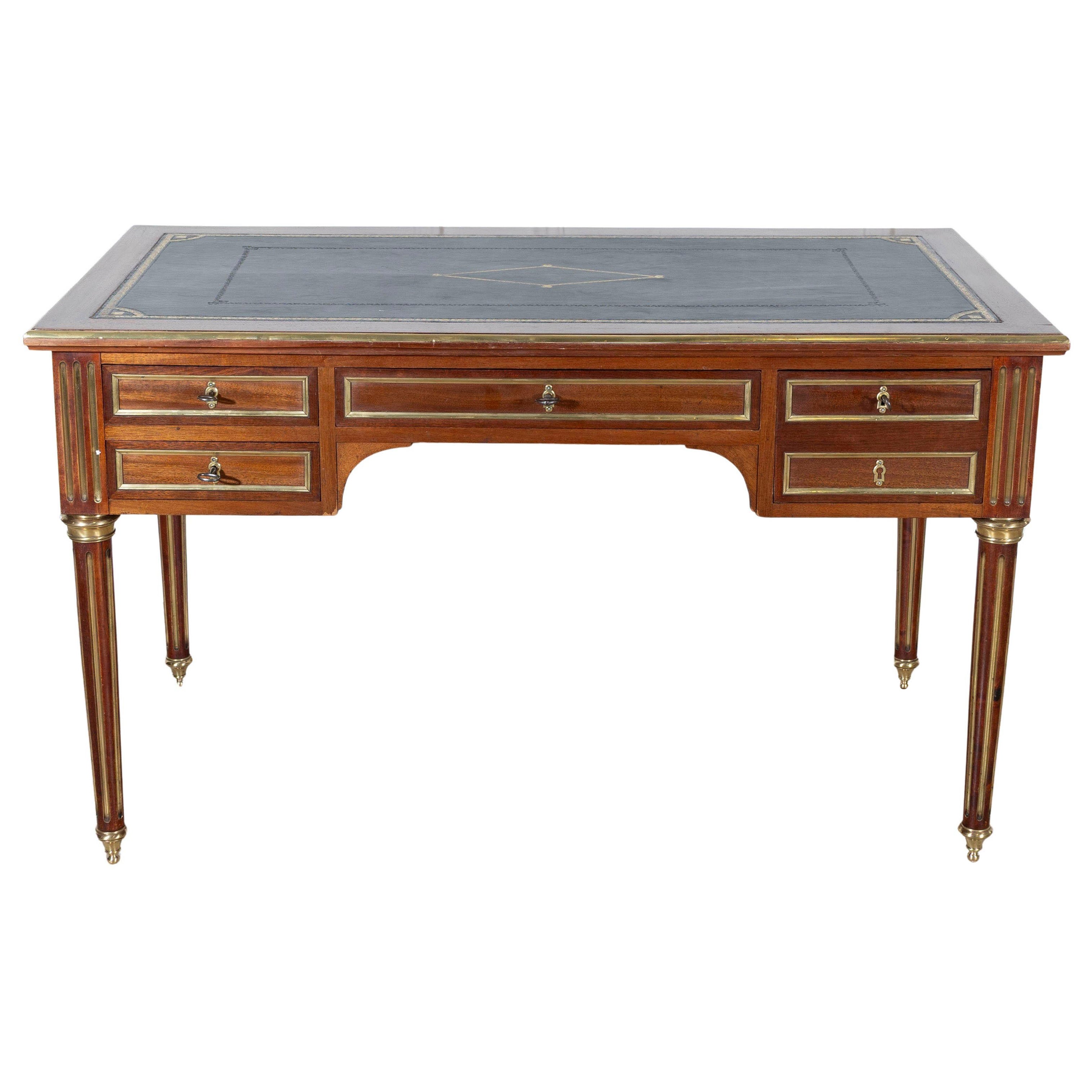 Scrivania bifacciale in stile Luigi XVI del XIX secolo in mogano con piano in pelle