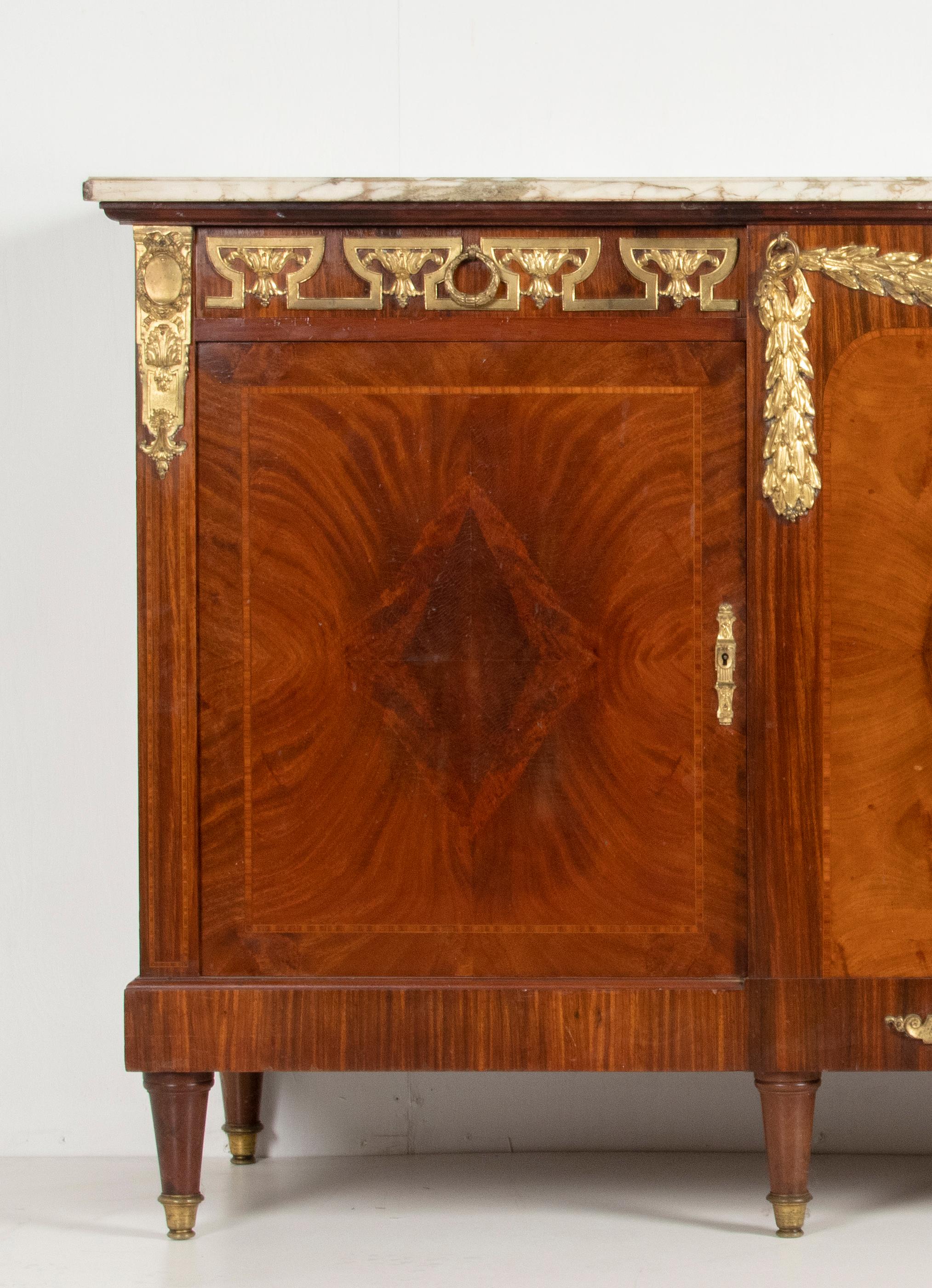 19th Century Louis XVI Style Sideboard Dresser In Good Condition In Casteren, Noord-Brabant