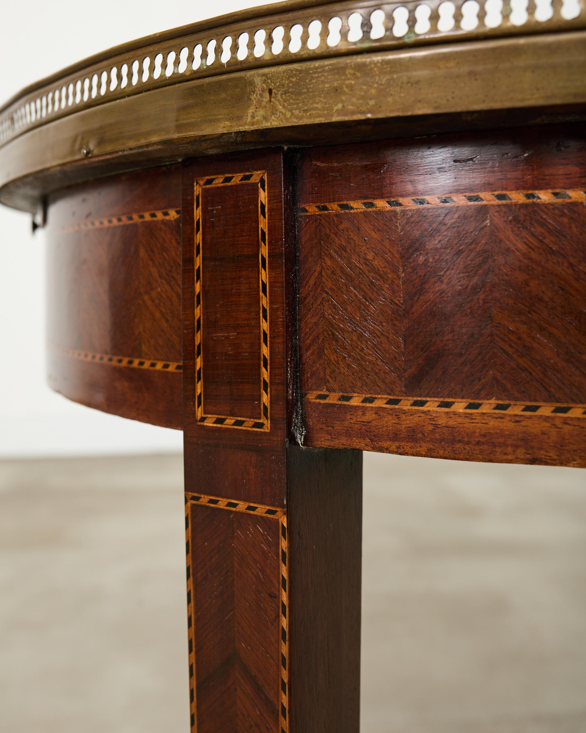 Louis XVI-Stil Marmorplatte Marquetry Bouillotte Tisch 19. Jahrhundert im Angebot 6
