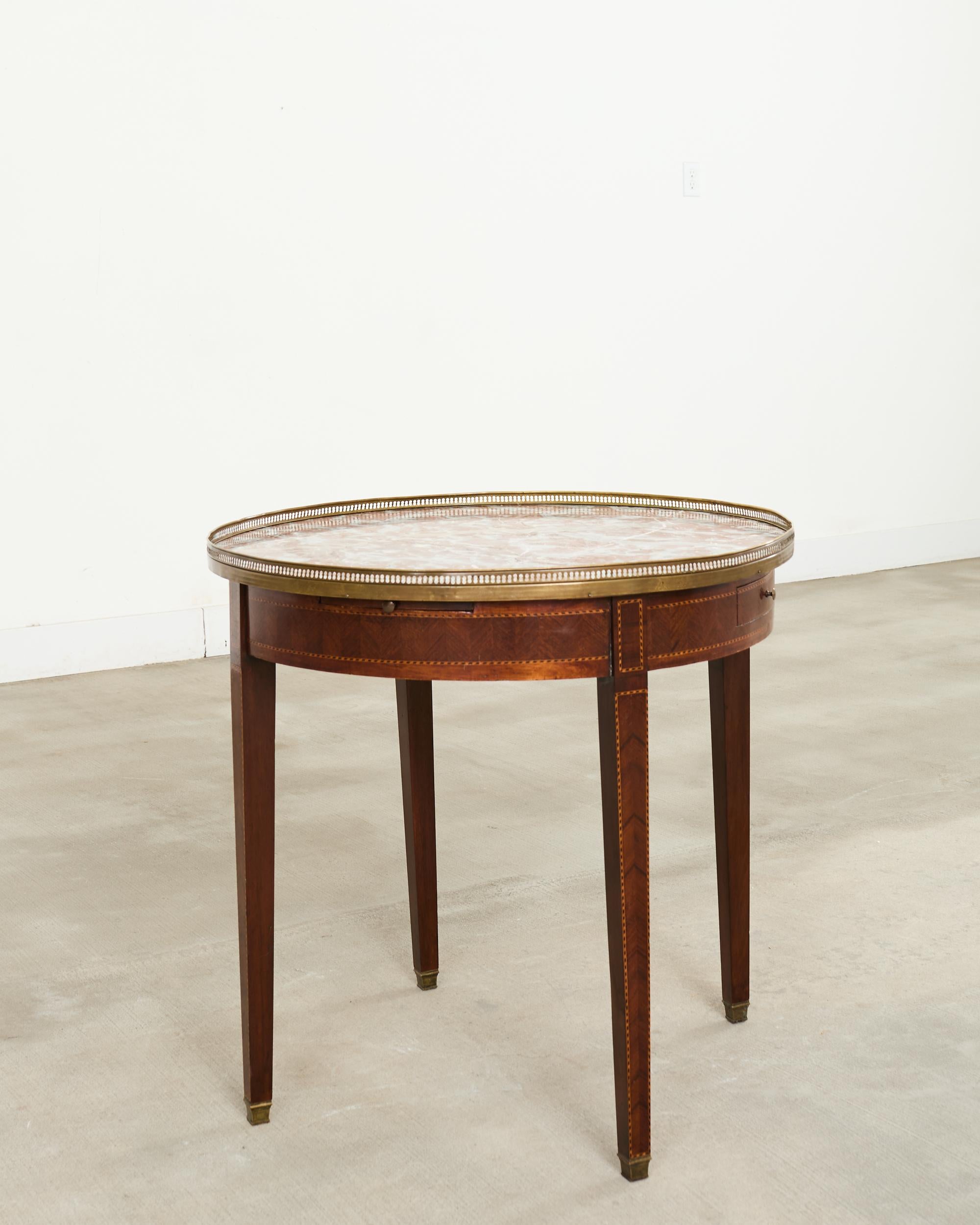 Louis XVI-Stil Marmorplatte Marquetry Bouillotte Tisch 19. Jahrhundert im Angebot 11