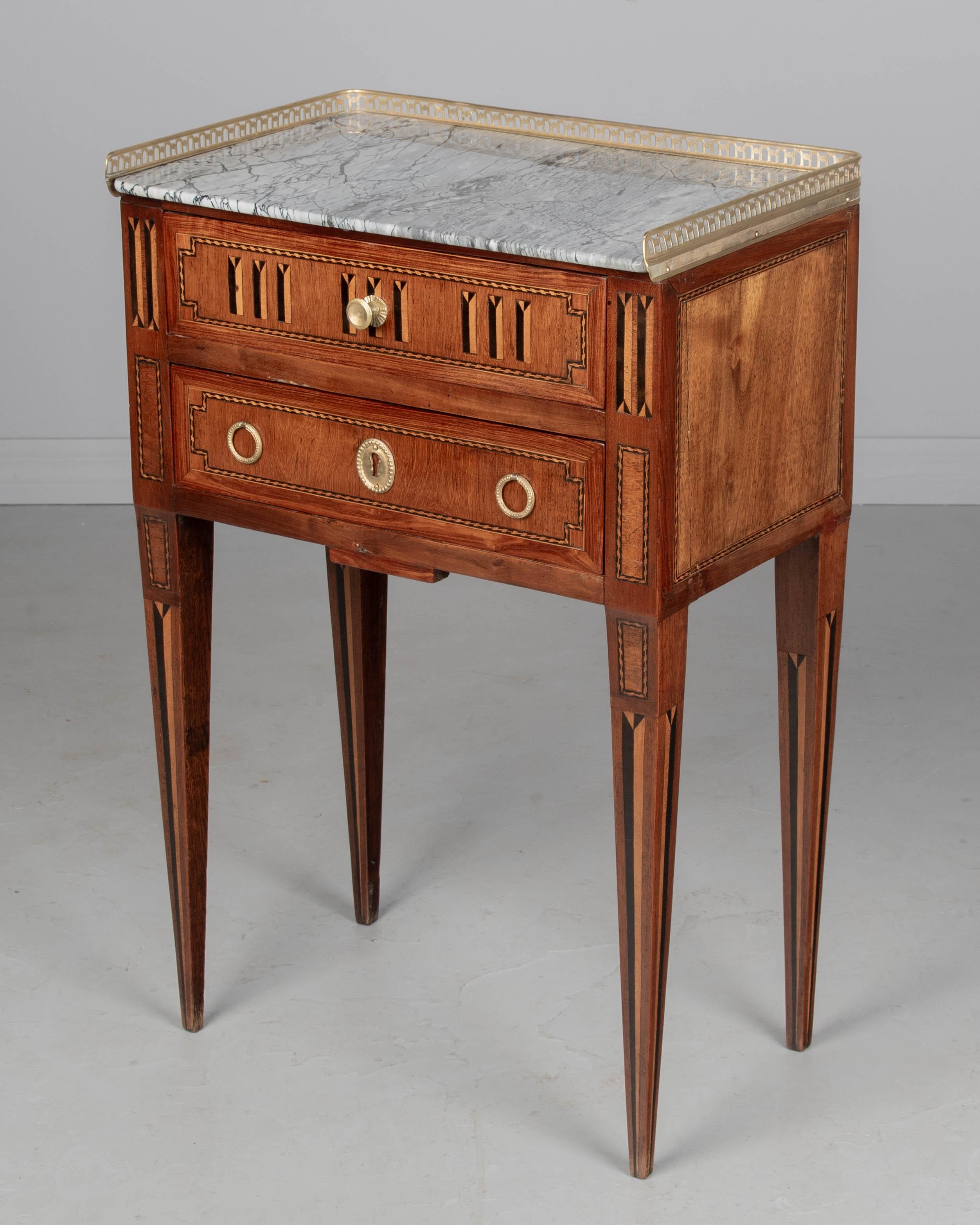 Luigi XVI 19th Century Louis XVI Style Marble Top Side Table in vendita