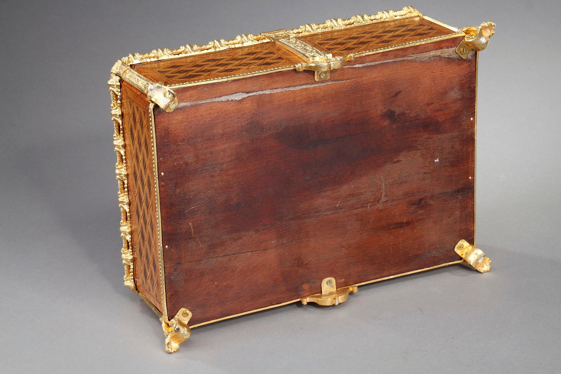 19th Century Louis XVI-Style Marquetry Jewelry Box 8