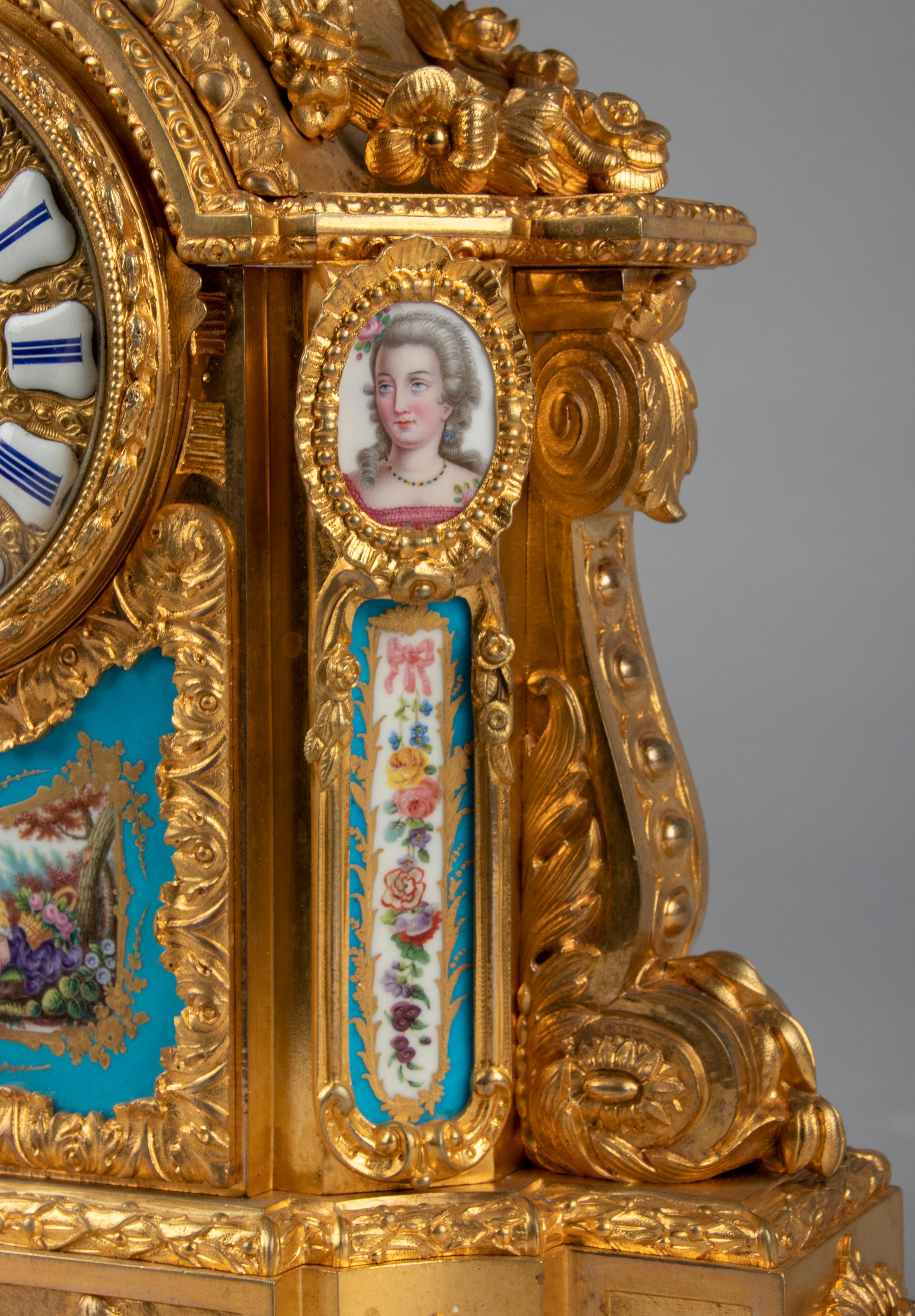 19th Century Louis XVI Style Ormolu Bronze Clock with Sèvres Porcelain For Sale 2