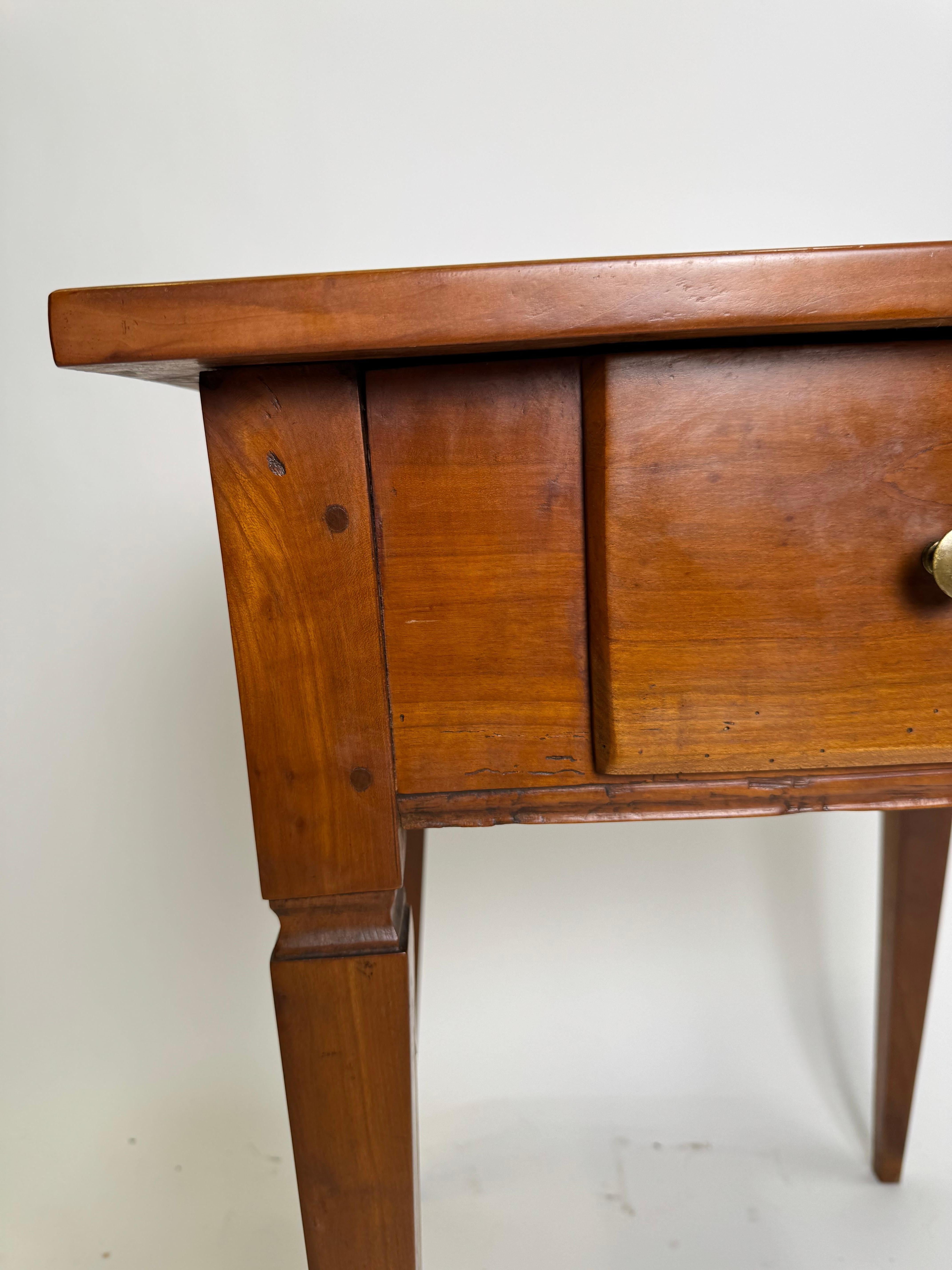 19th Century Louis XVI Style Swiss Walnut Table with Drawer For Sale 6