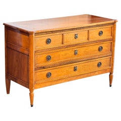 Commodes e cassettiere in Wood