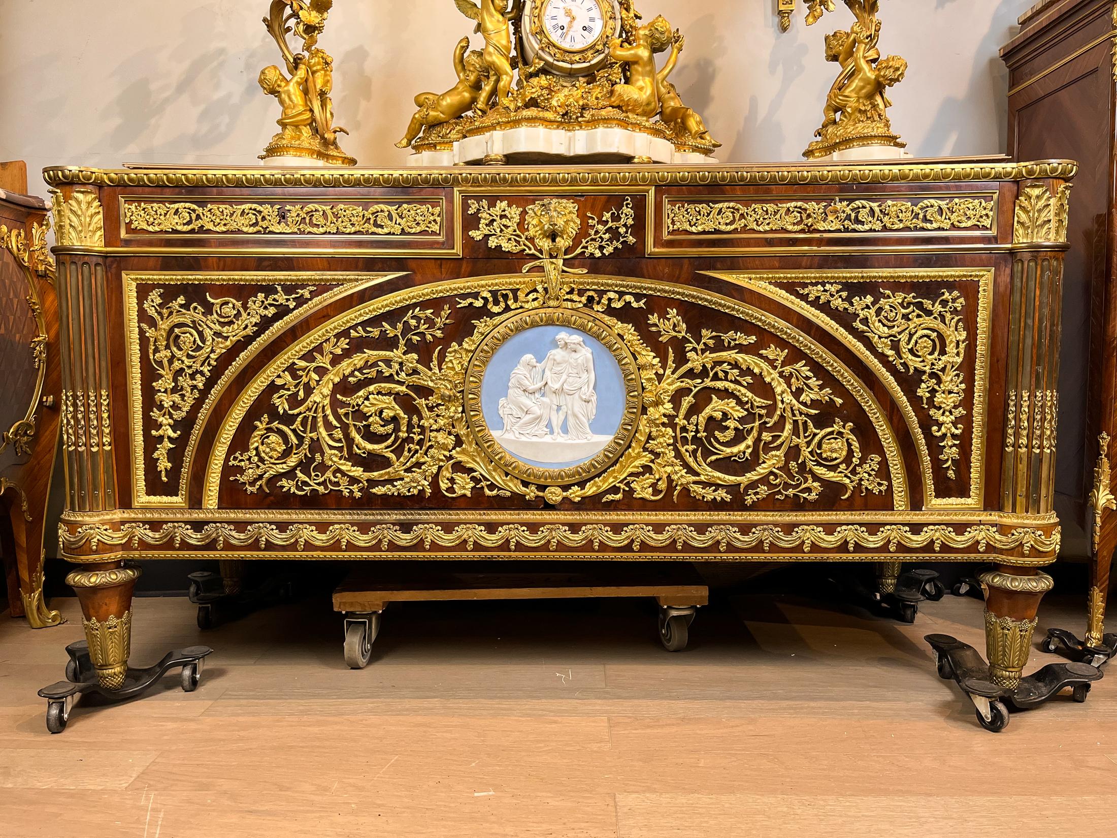 19th Century Louis XVI style Wedgwood Commode a Vantaux  For Sale 5