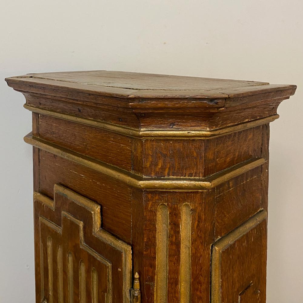 19th Century Louis XVI Wall Cabinet For Sale 2