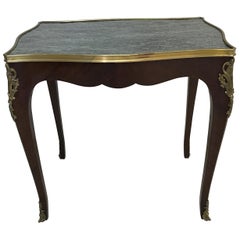 table d'appoint de style LouisXV du 19ème siècle à plateau en marbre