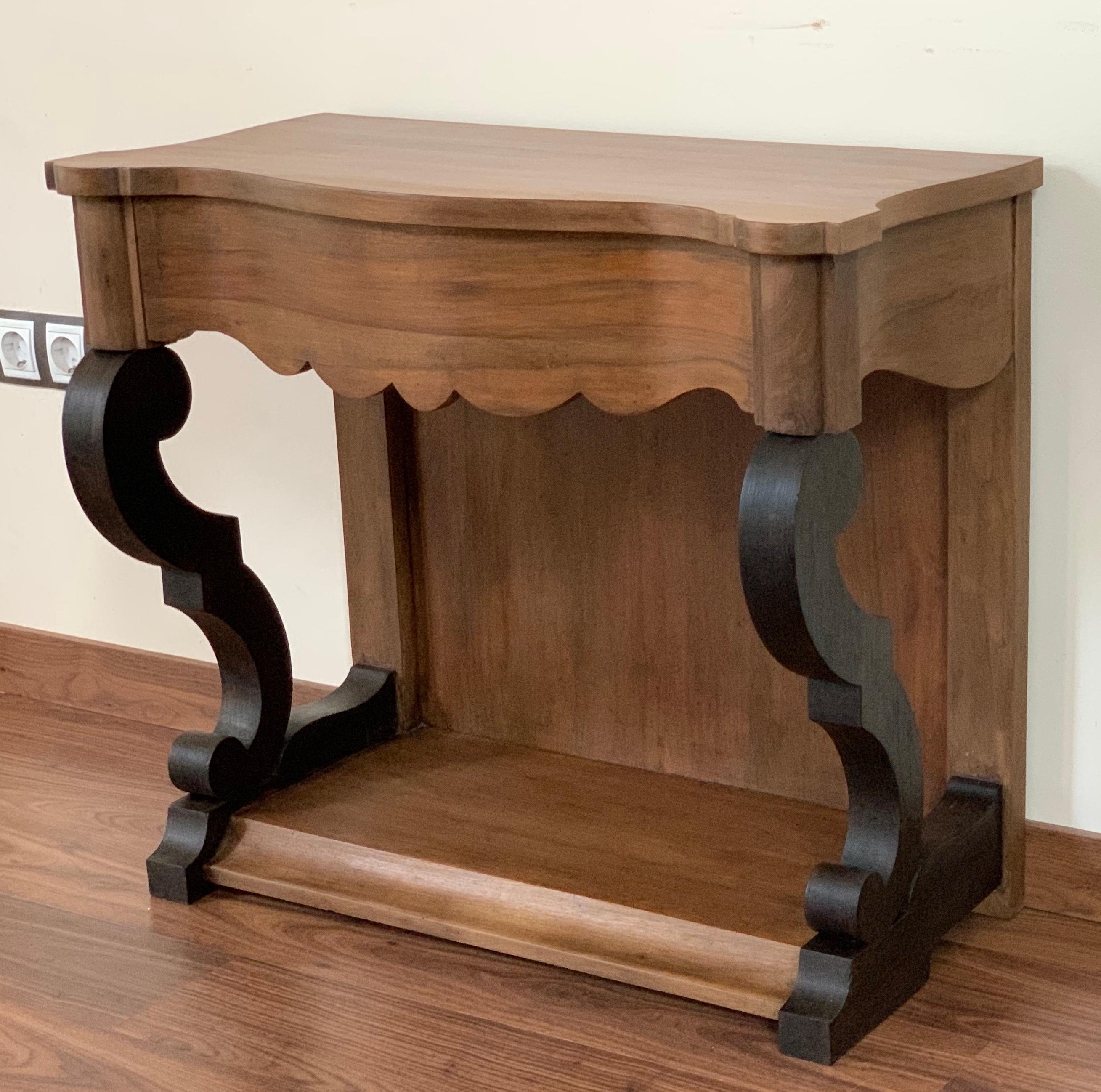 Empire Revival 19th Century Low Pair of Console Tables or Nightstands in Mahogany For Sale