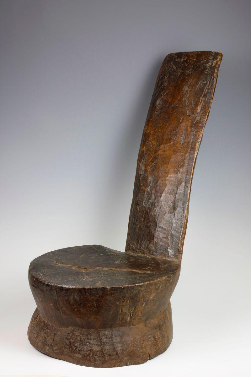 Tribal Chaise éthiopienne basse inclinable du 19e siècle  en vente