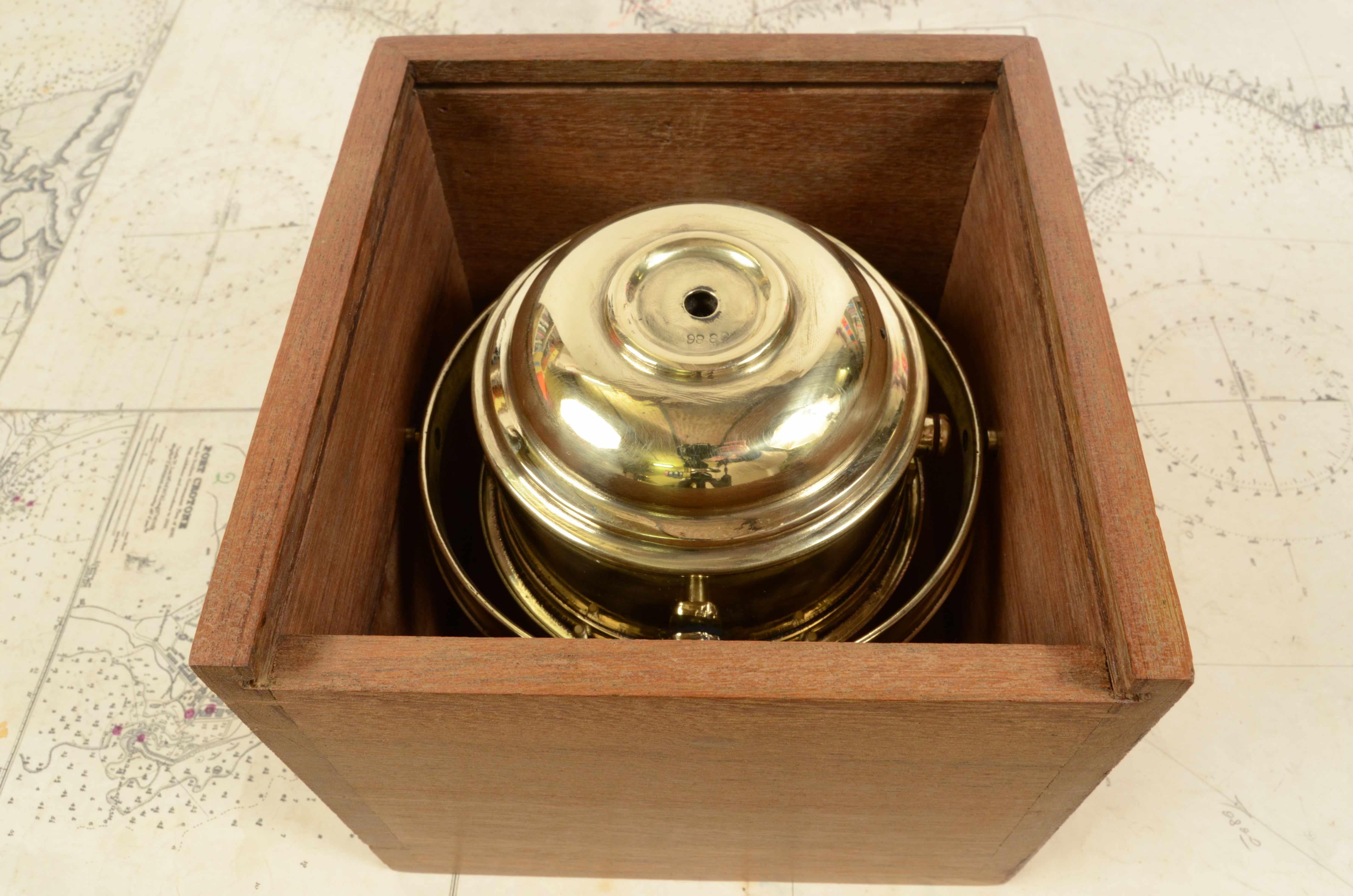 Late 19th Century 19th Century Magnetic Nautical Compass Original Box Antique Marine Nautical Tool