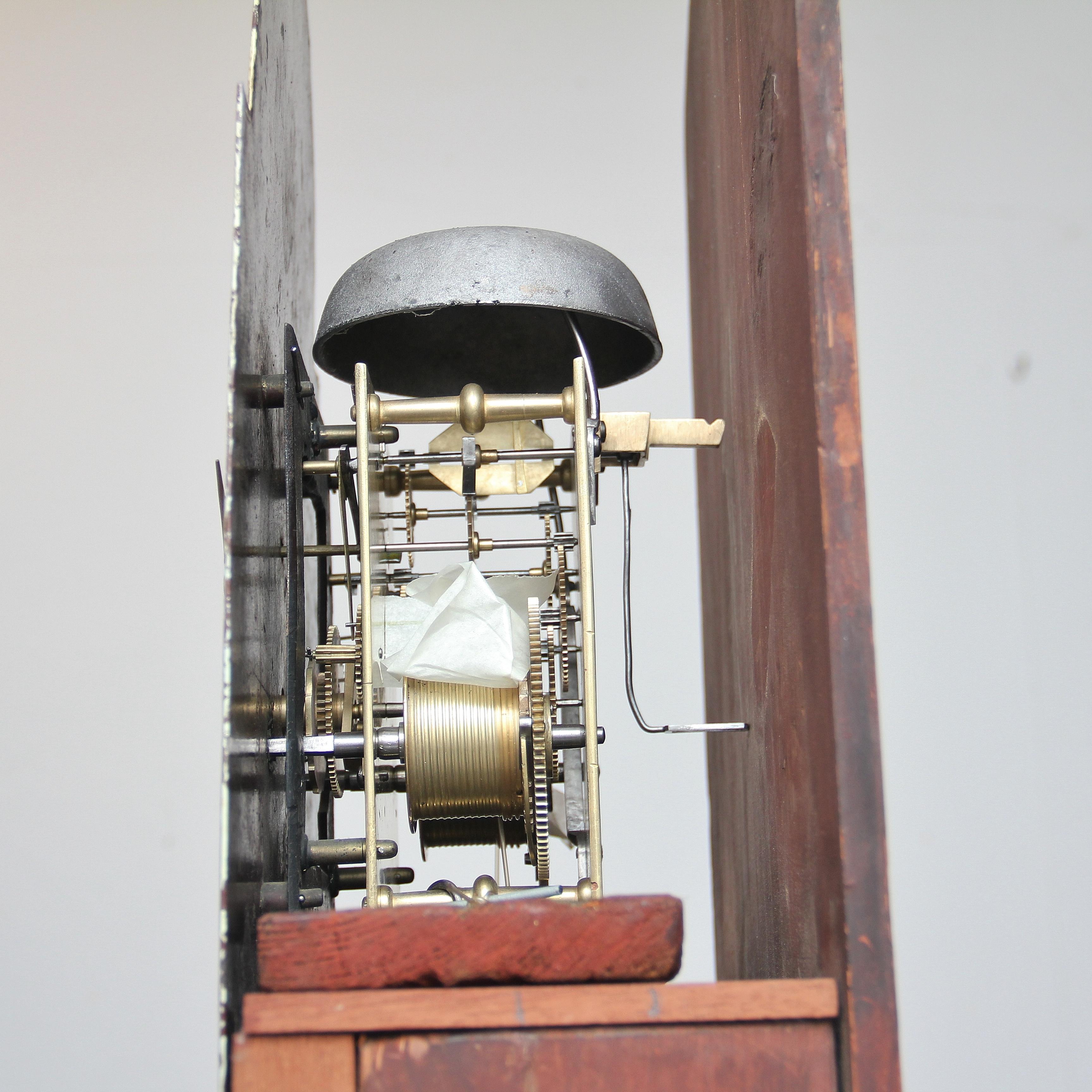 Début du XIXe siècle Horloge à boîtier long en acajou et marqueterie du XIXe siècle en vente