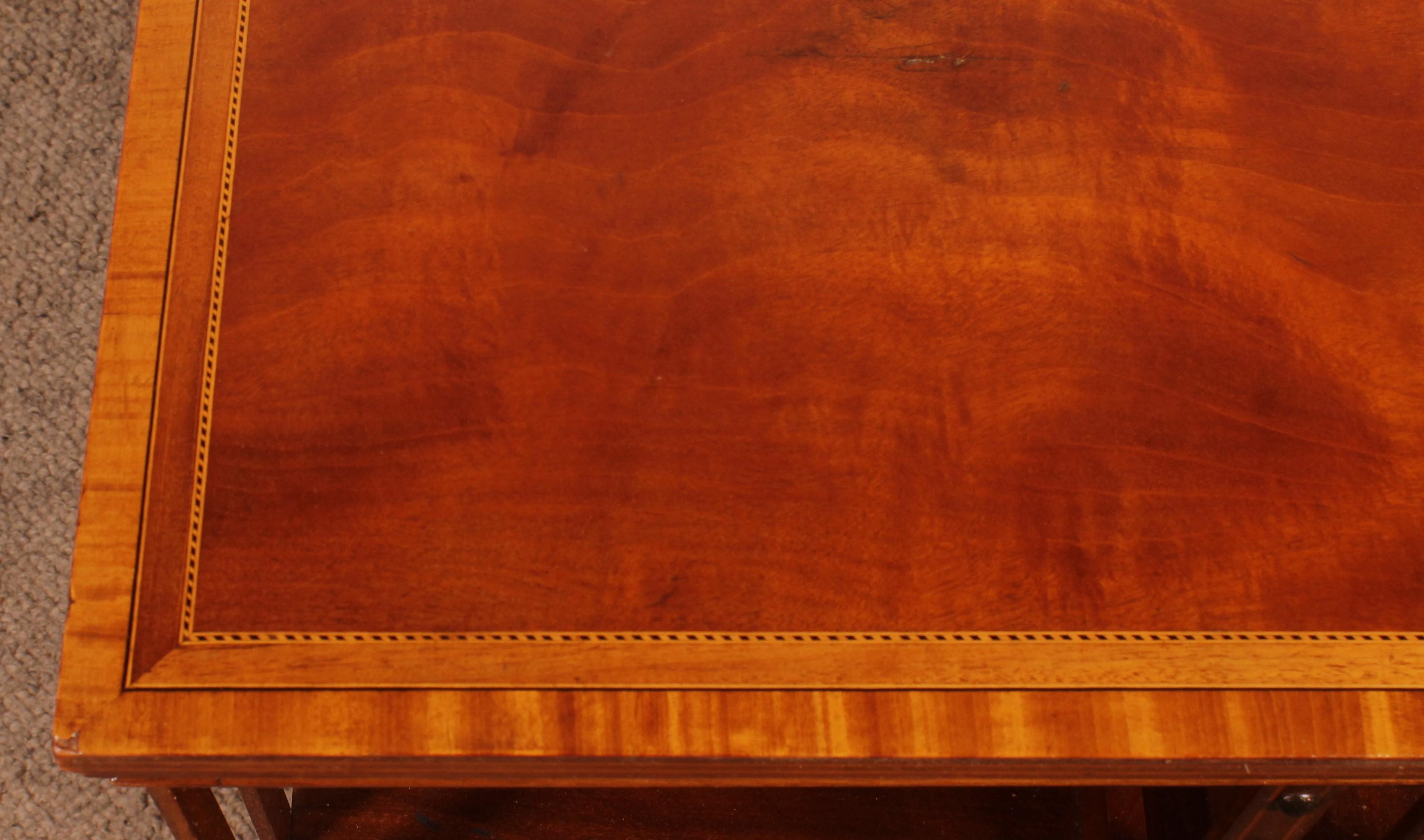 19th Century Mahogany And Inlaid Revolving Bookcase With Iron Base For Sale 5