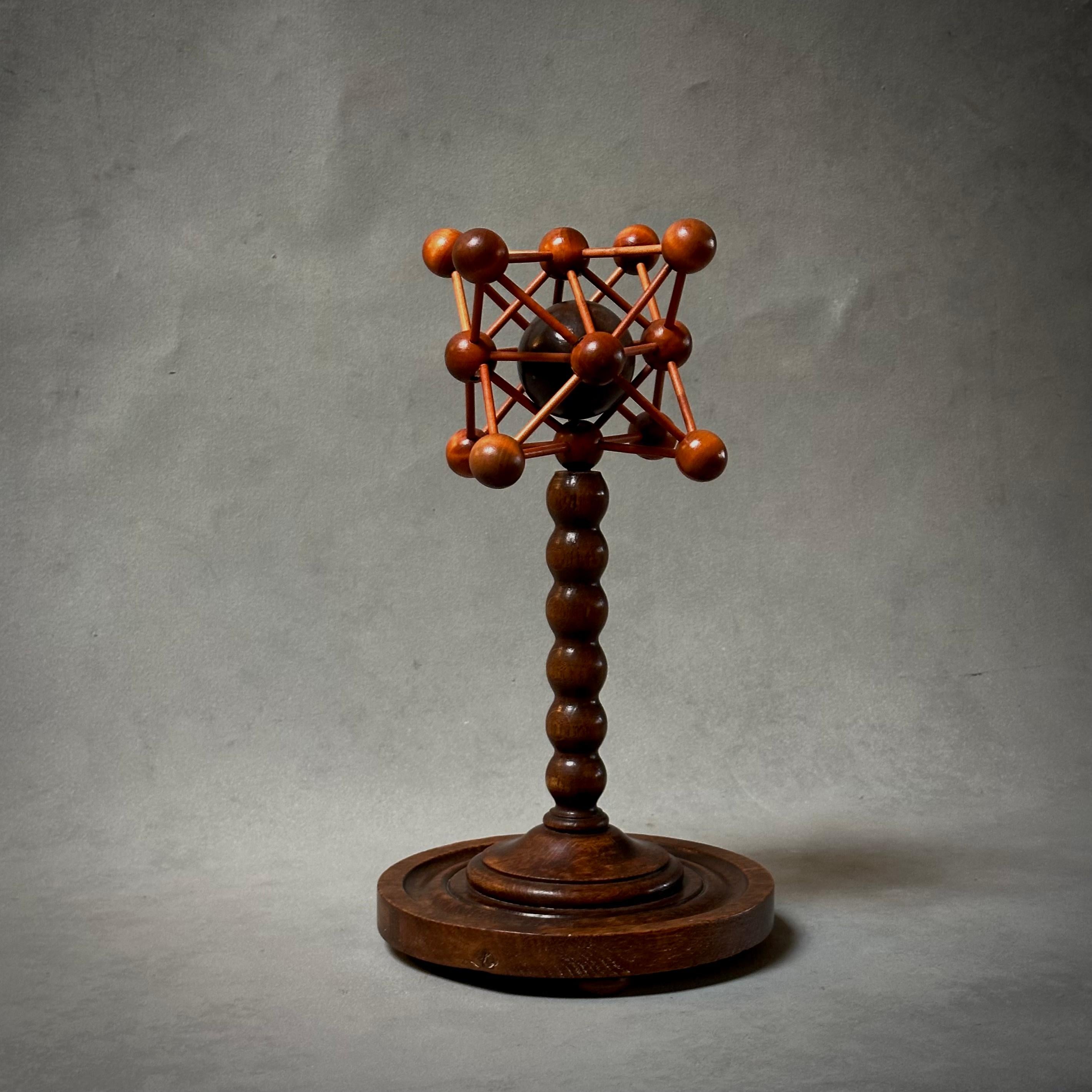 19th Century, Mahogany and Oak Wood Sculpture For Sale 1