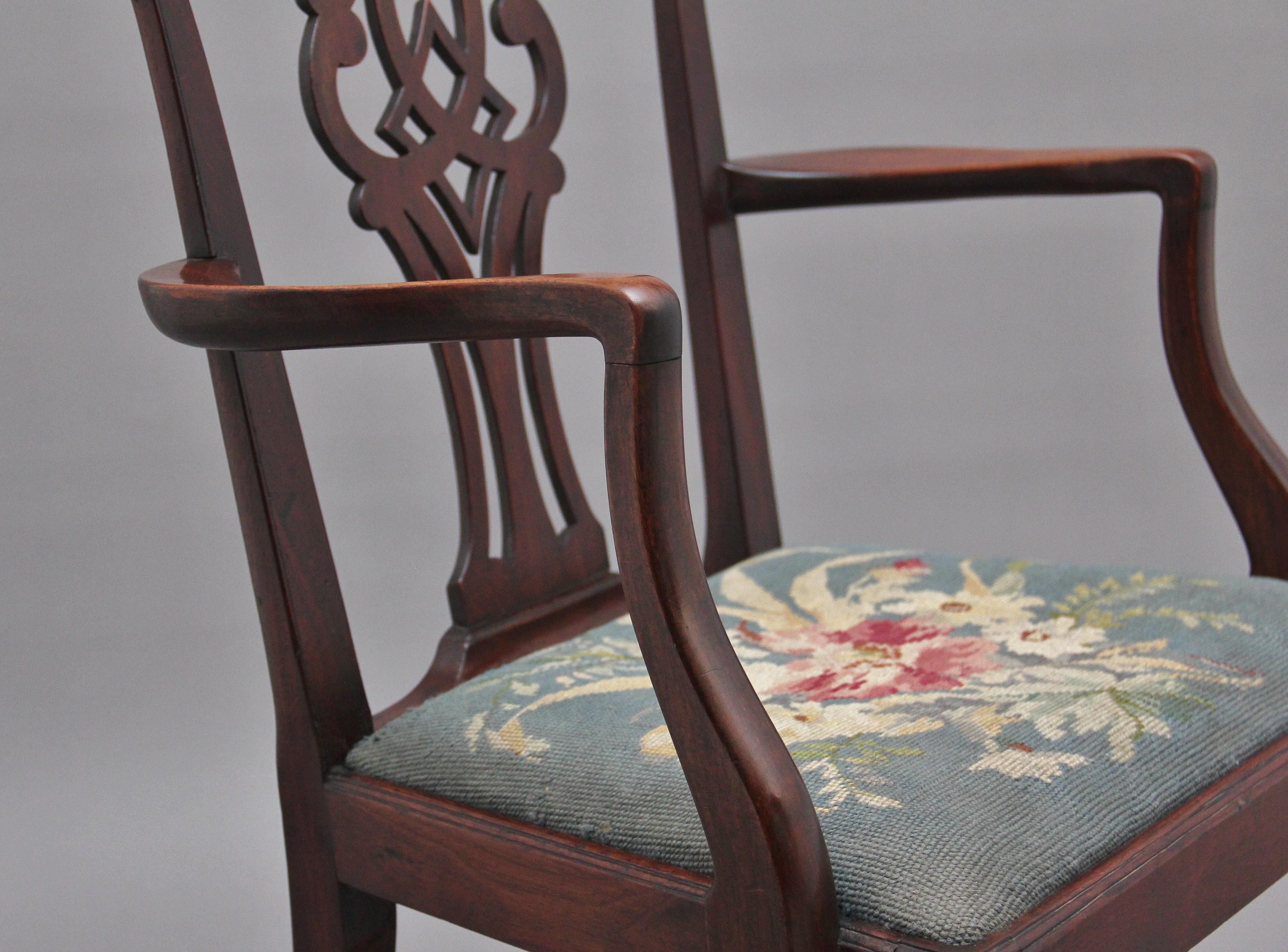 19th Century Mahogany Armchair in the Chippendale Style For Sale 1